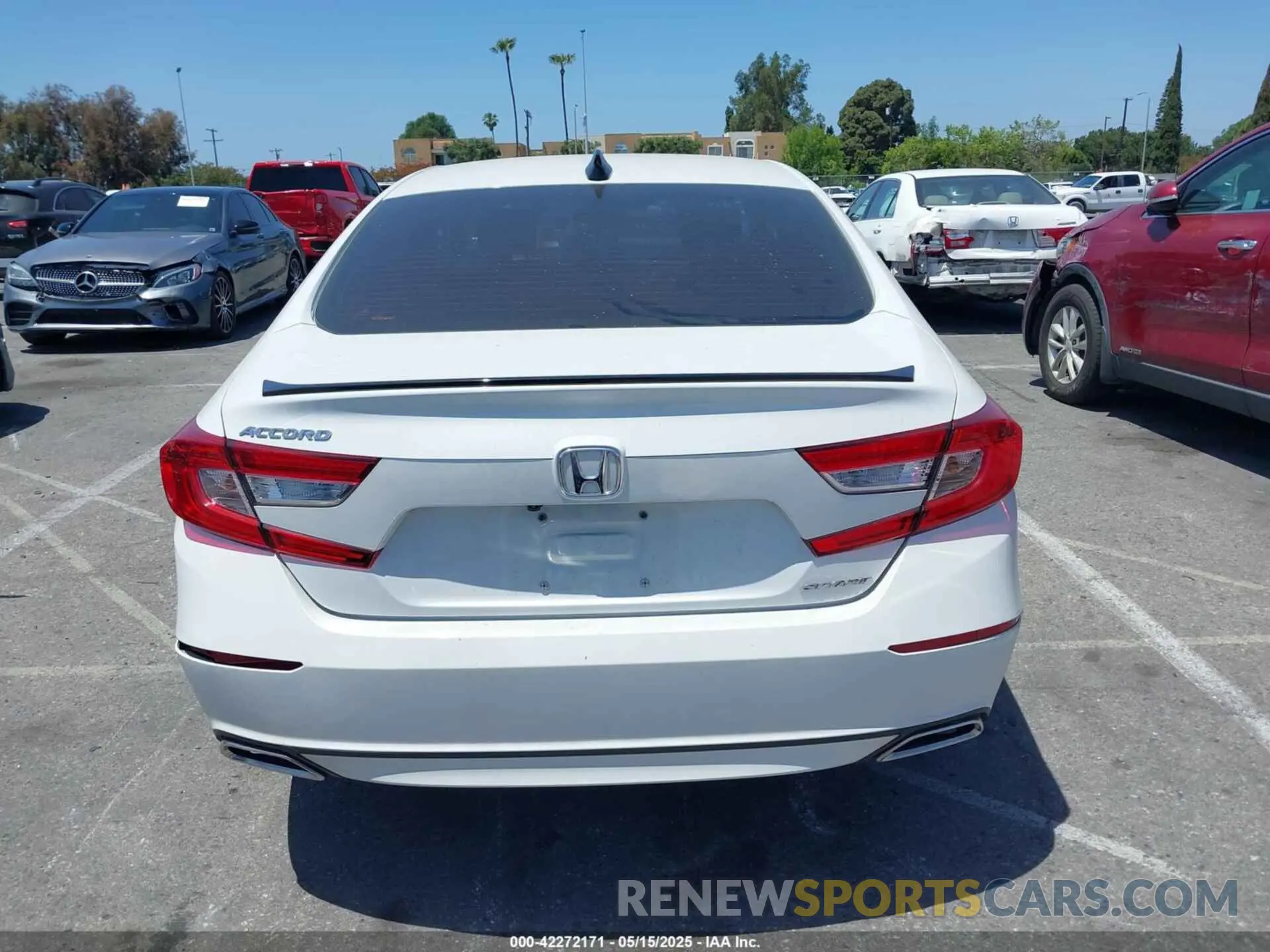 16 Photograph of a damaged car 1HGCV2F30NA022577 HONDA ACCORD 2022