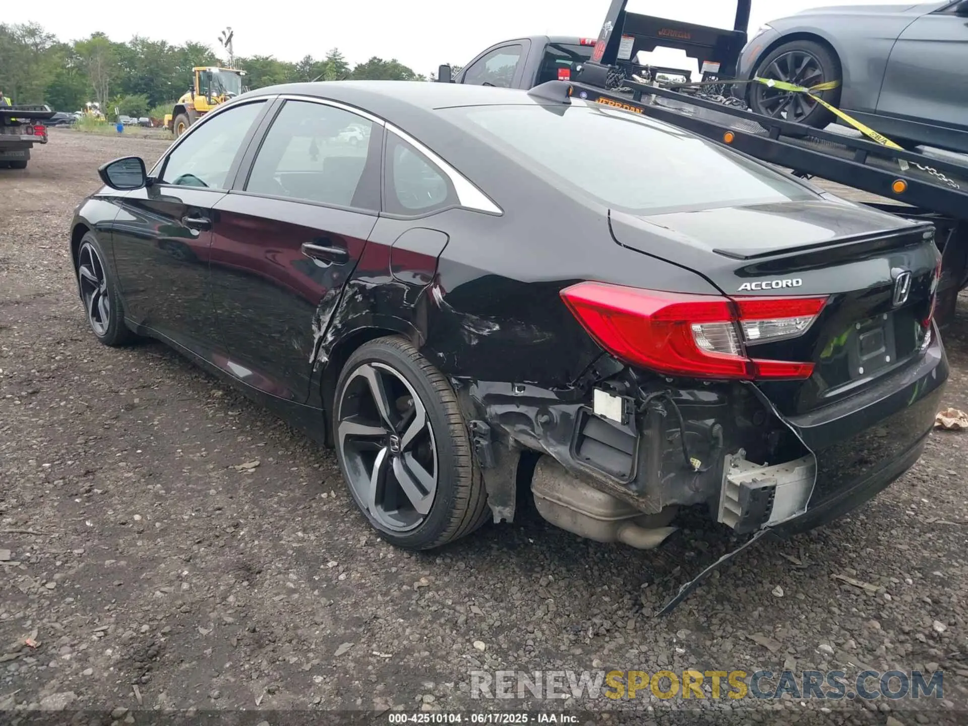 3 Photograph of a damaged car 1HGCV2F31NA018733 HONDA ACCORD 2022