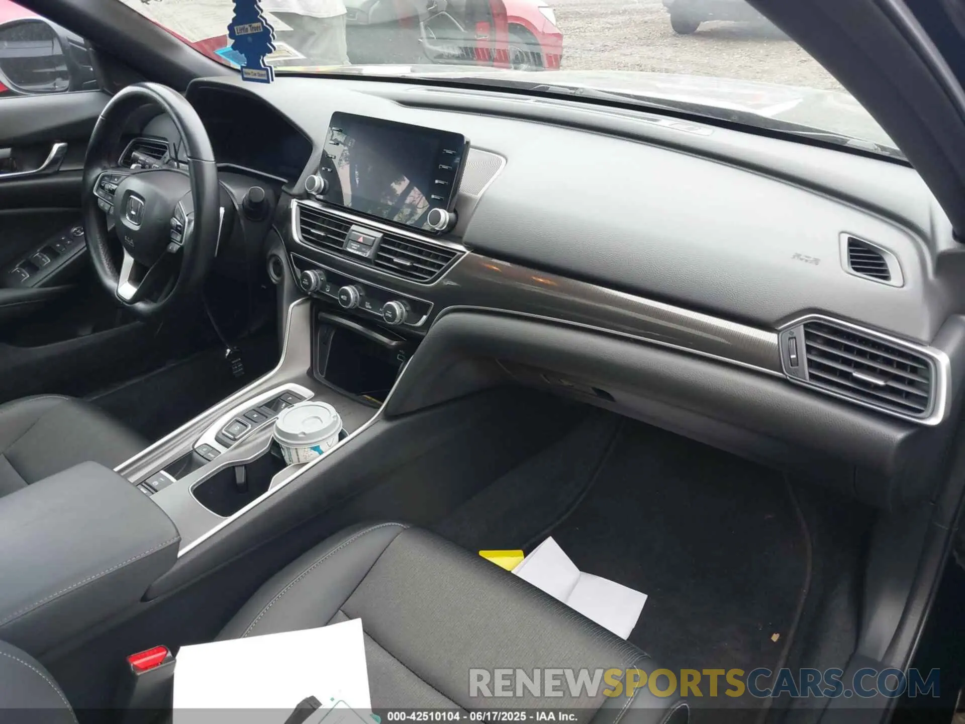 5 Photograph of a damaged car 1HGCV2F31NA018733 HONDA ACCORD 2022