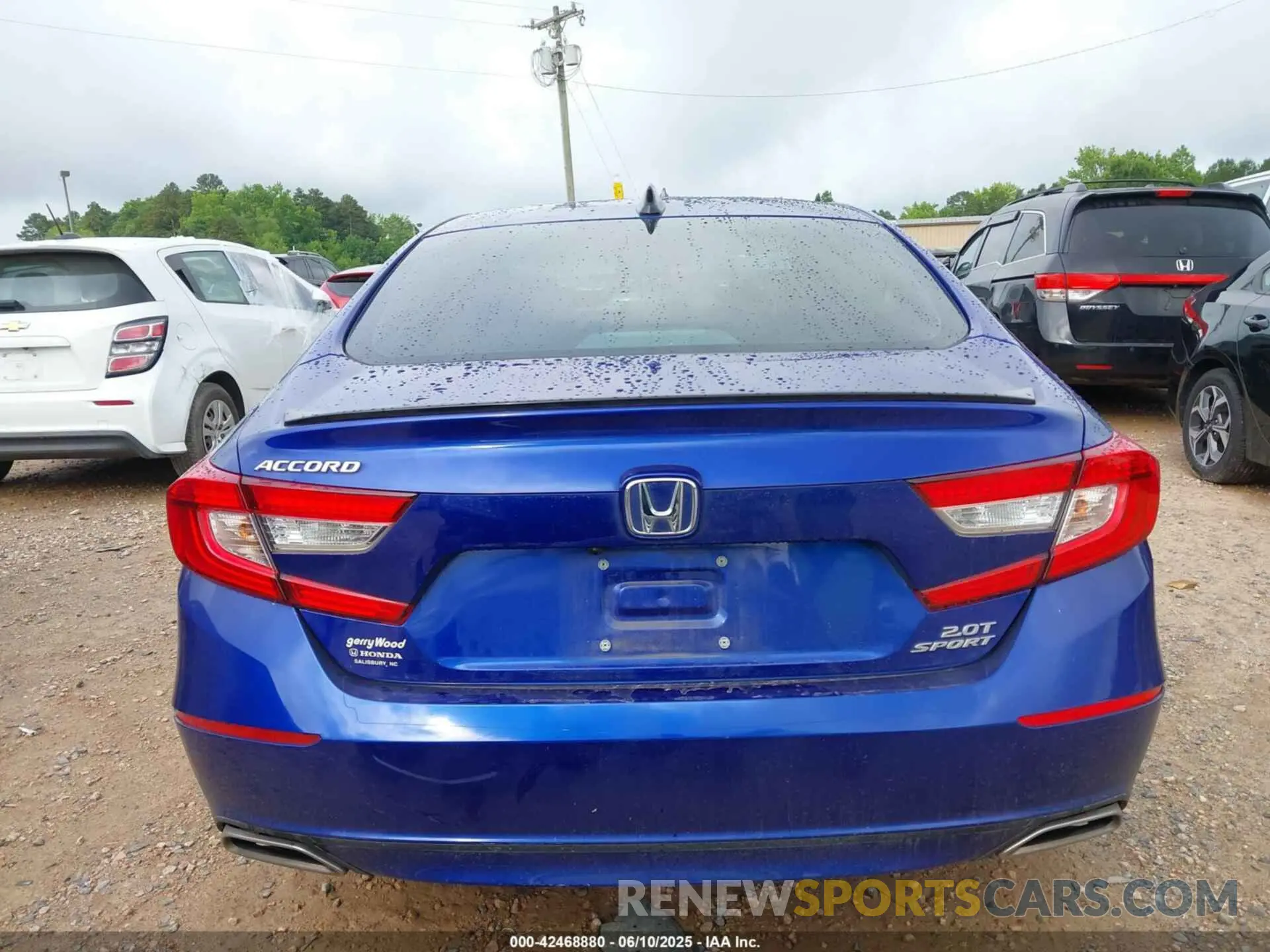 16 Photograph of a damaged car 1HGCV2F32NA003352 HONDA ACCORD 2022