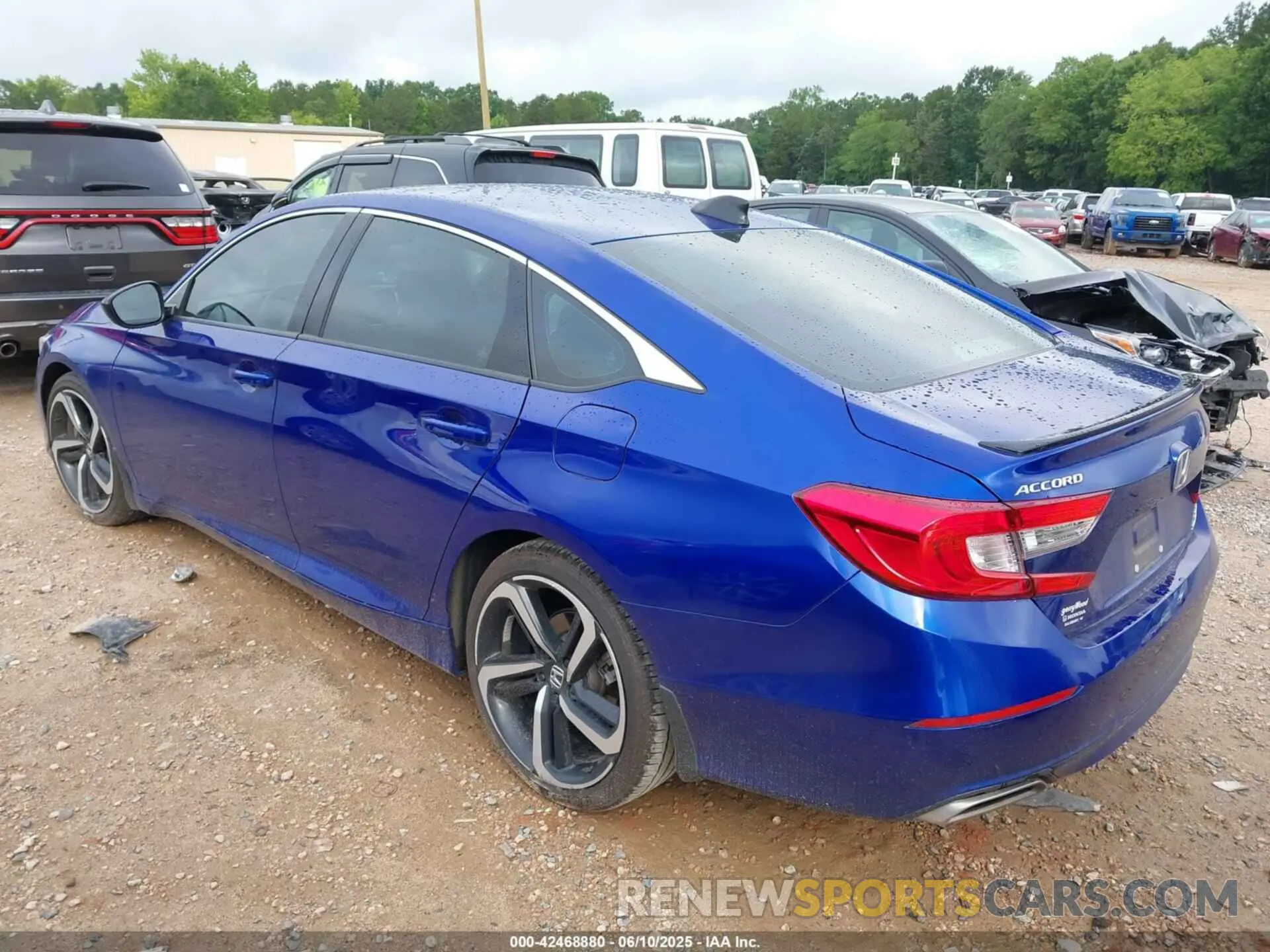 3 Photograph of a damaged car 1HGCV2F32NA003352 HONDA ACCORD 2022