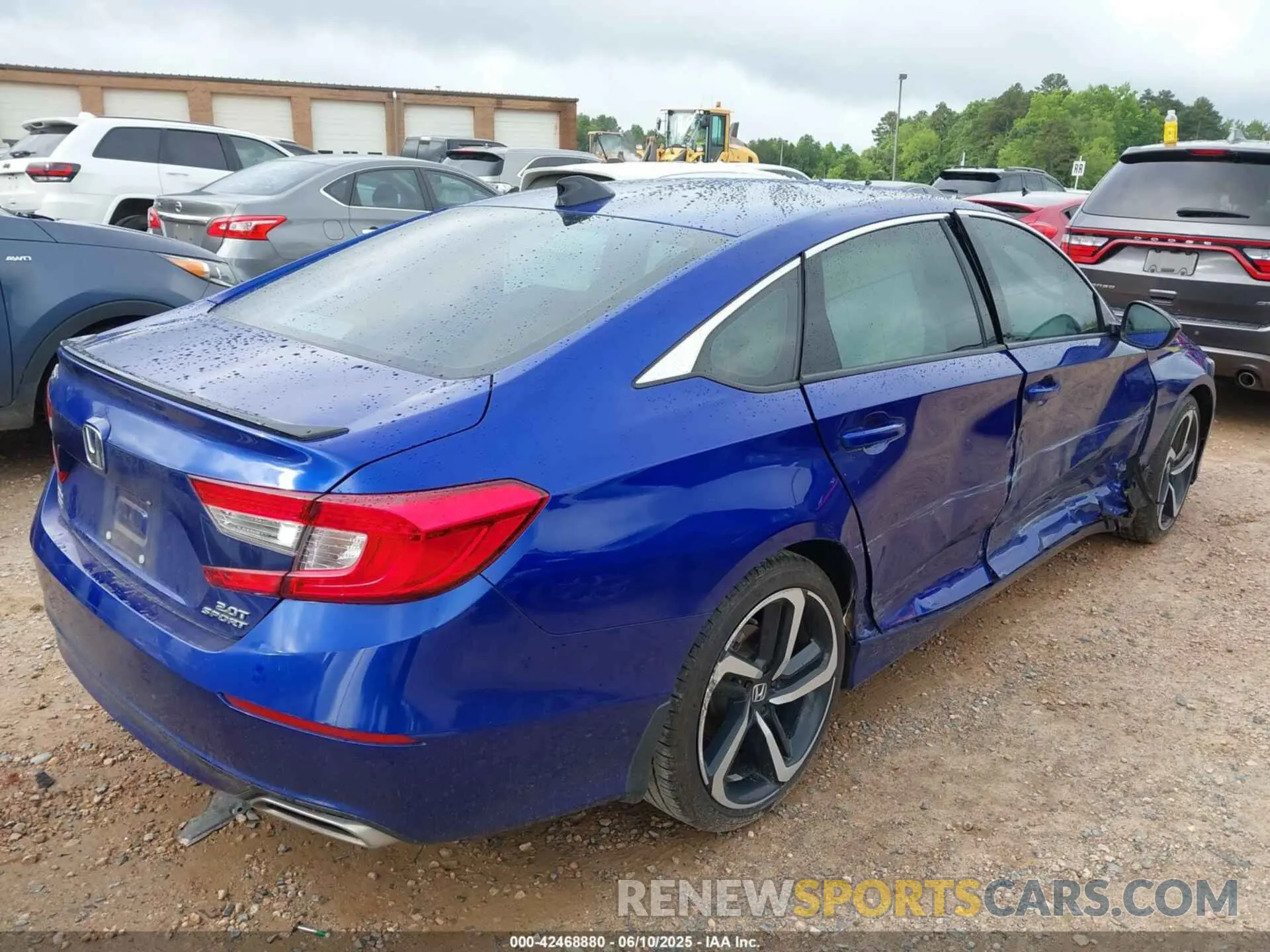 4 Photograph of a damaged car 1HGCV2F32NA003352 HONDA ACCORD 2022