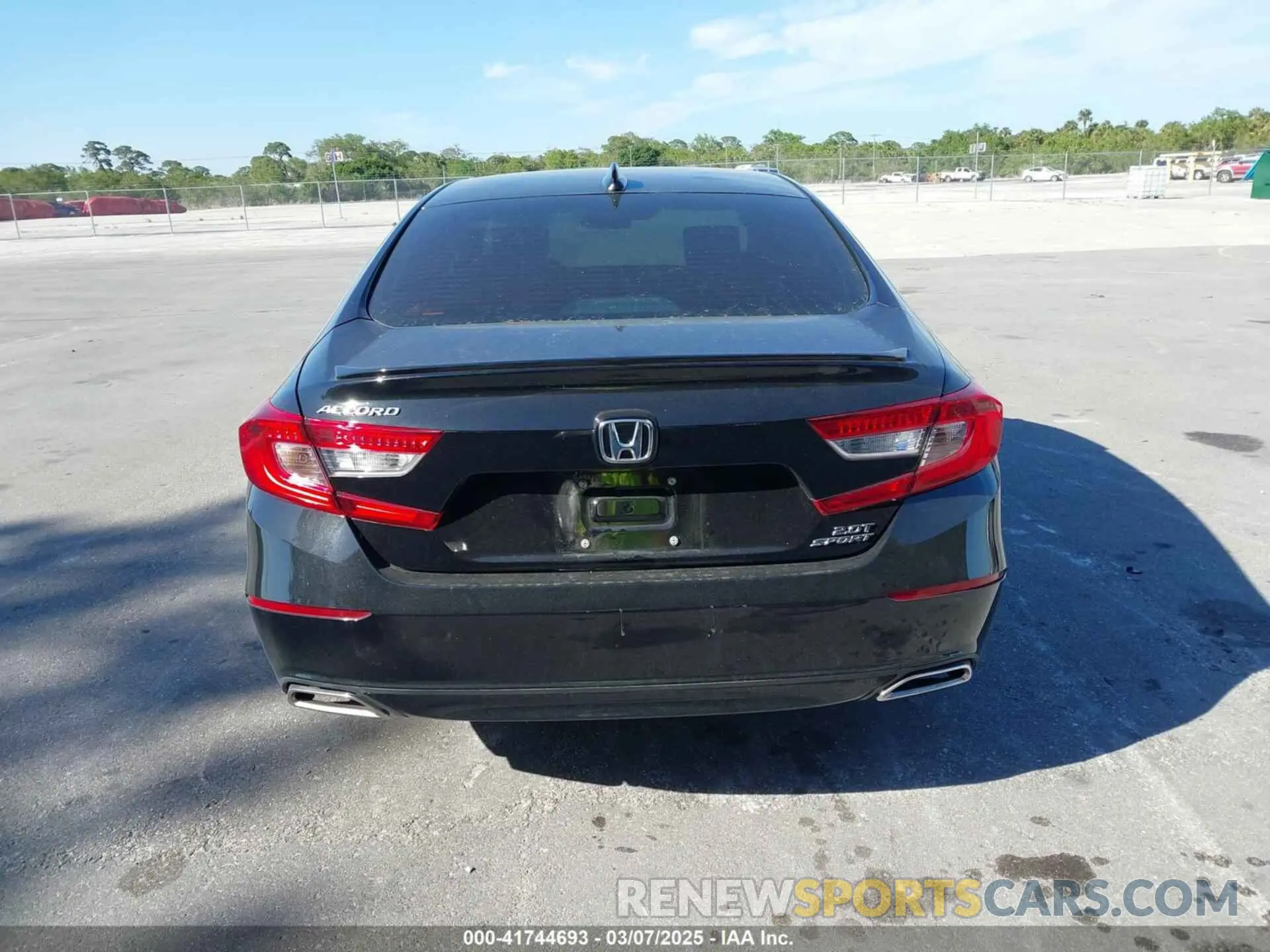 16 Photograph of a damaged car 1HGCV2F32NA003898 HONDA ACCORD 2022