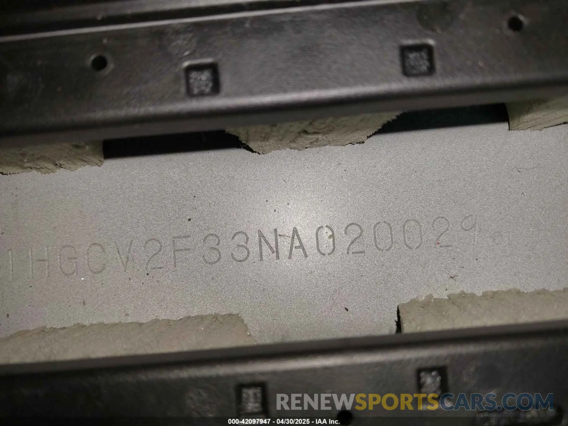 9 Photograph of a damaged car 1HGCV2F33NA020029 HONDA ACCORD 2022