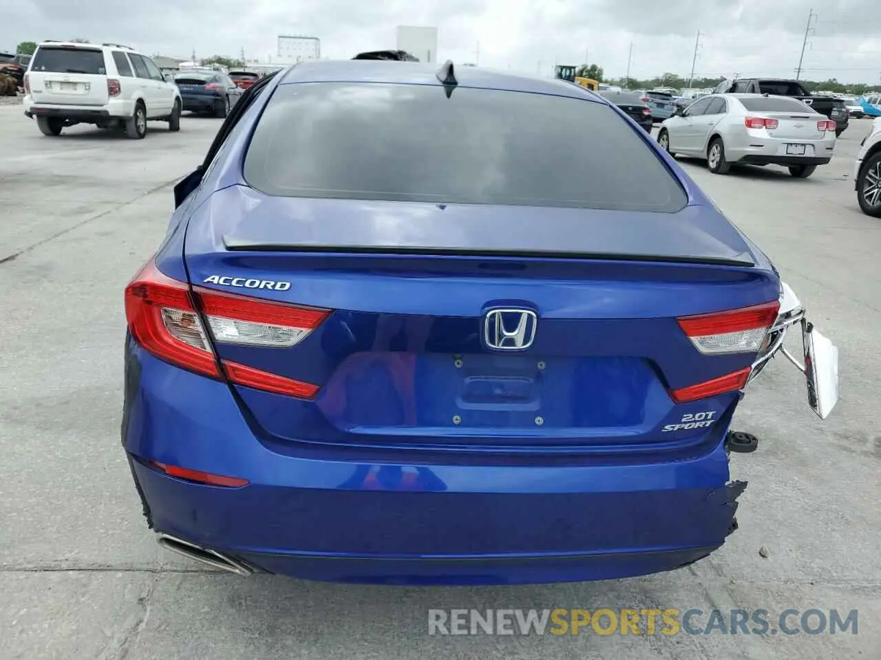 6 Photograph of a damaged car 1HGCV2F35NA001367 HONDA ACCORD 2022