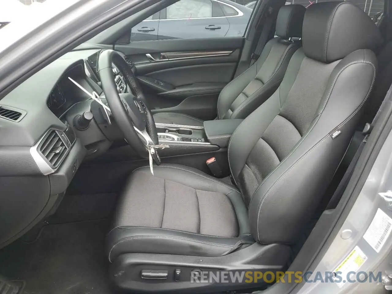 7 Photograph of a damaged car 1HGCV2F35NA013891 HONDA ACCORD 2022