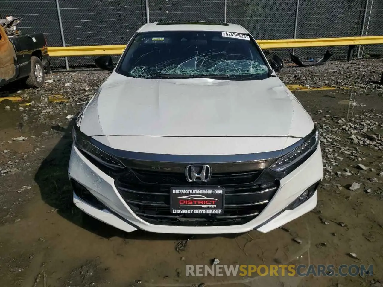 5 Photograph of a damaged car 1HGCV2F35NA023871 HONDA ACCORD 2022