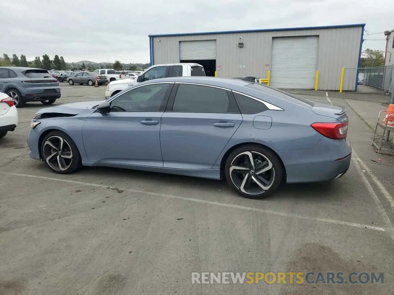 2 Photograph of a damaged car 1HGCV2F36NA009834 HONDA ACCORD 2022