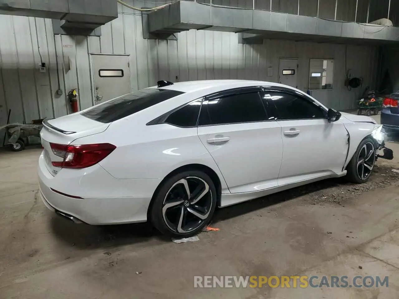 3 Photograph of a damaged car 1HGCV2F38NA005932 HONDA ACCORD 2022