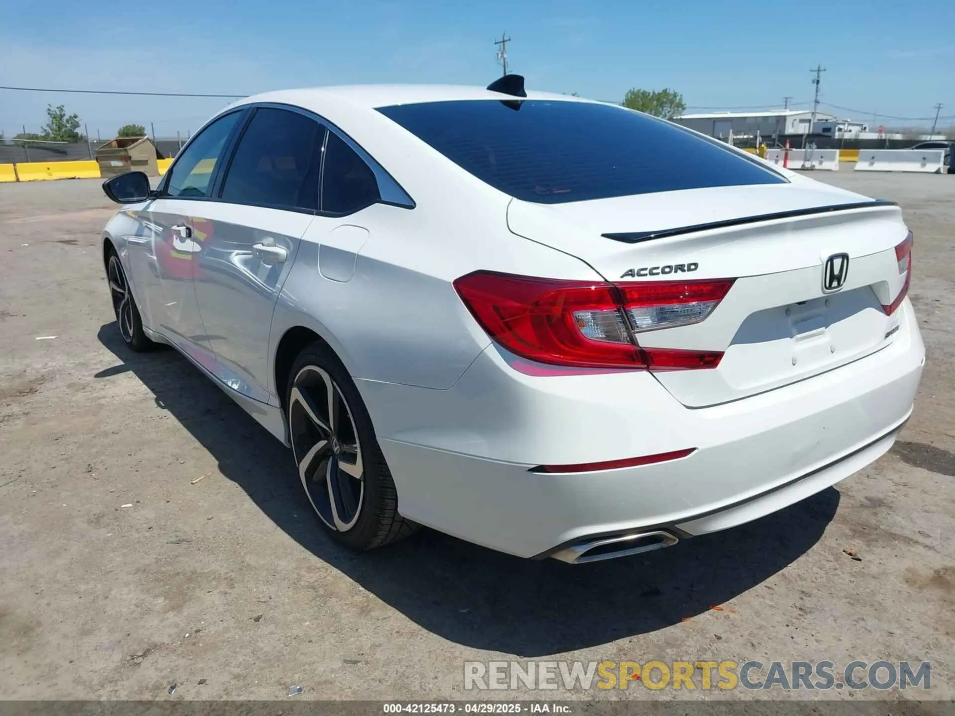 3 Photograph of a damaged car 1HGCV2F38NA011200 HONDA ACCORD 2022