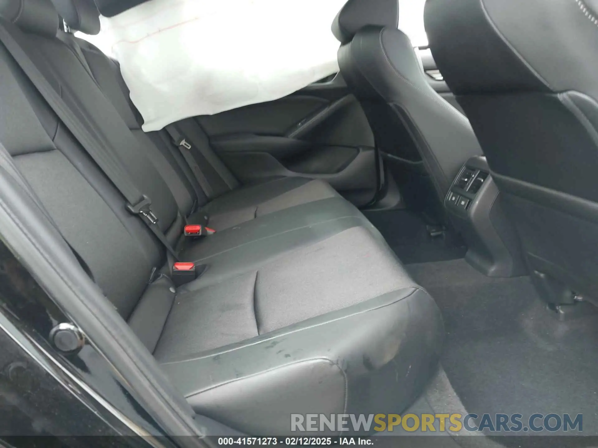 8 Photograph of a damaged car 1HGCV2F38NA019605 HONDA ACCORD 2022