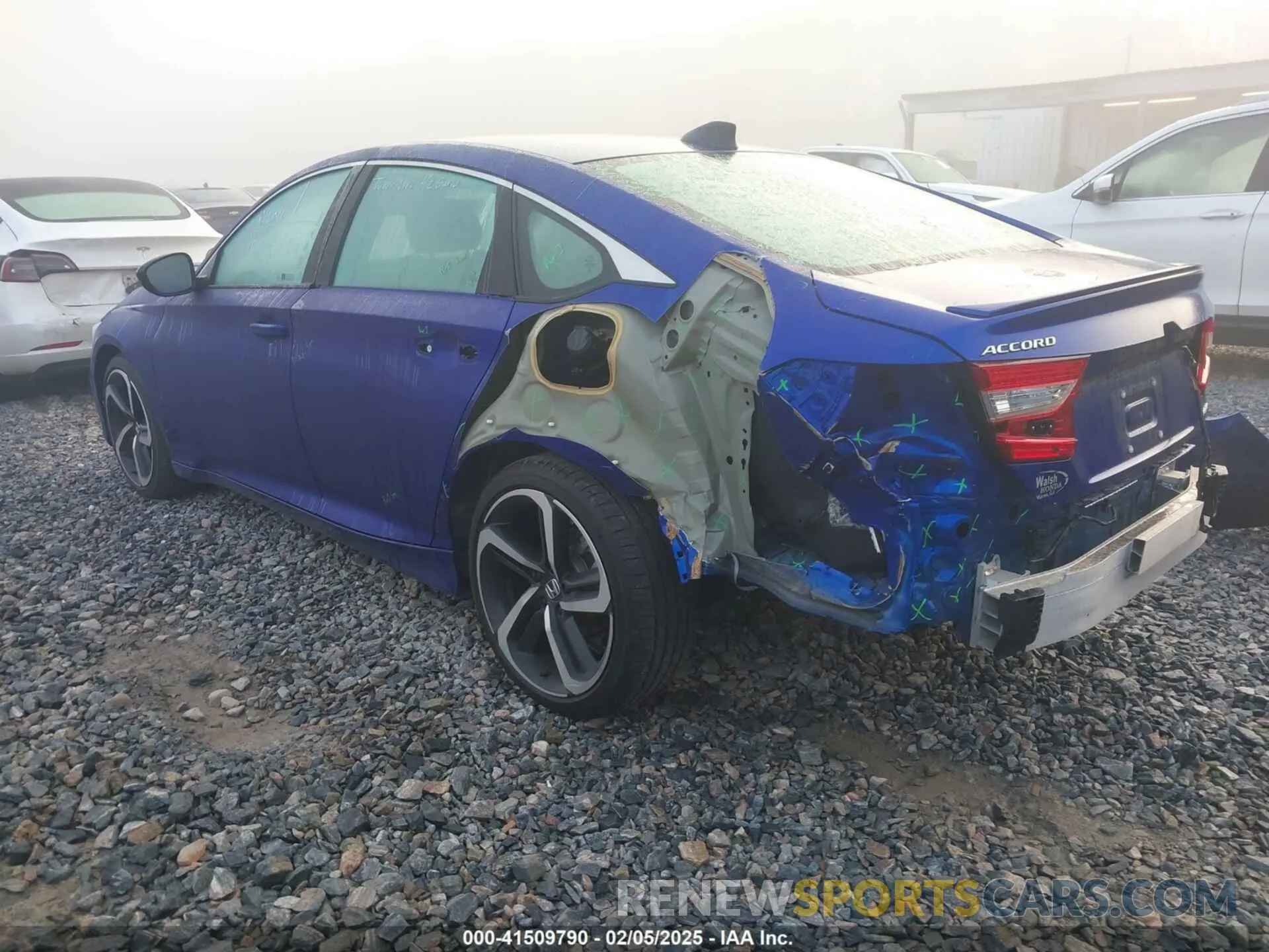 3 Photograph of a damaged car 1HGCV2F39NA010962 HONDA ACCORD 2022