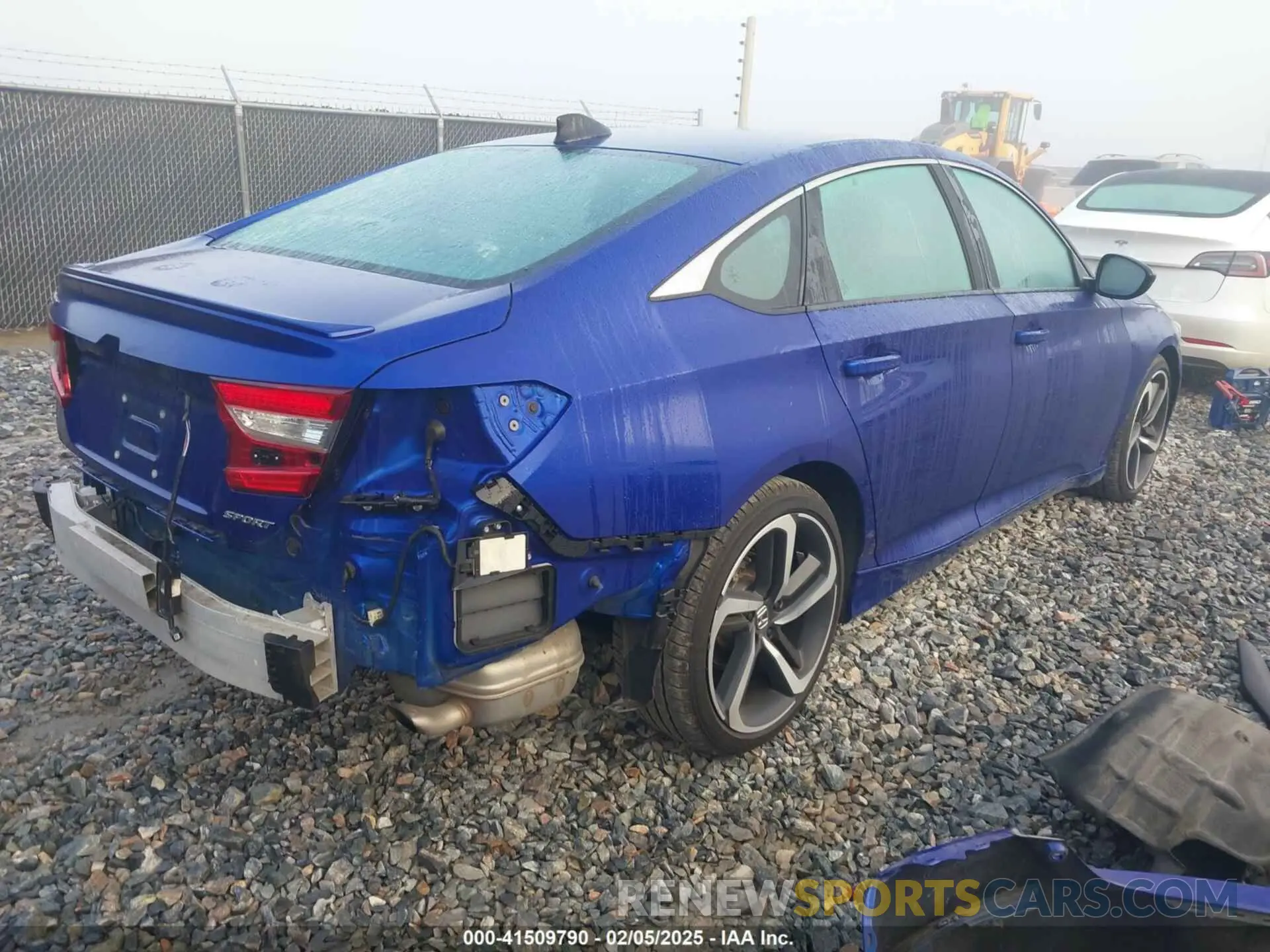 4 Photograph of a damaged car 1HGCV2F39NA010962 HONDA ACCORD 2022