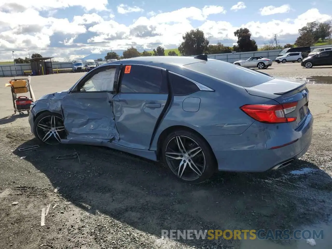 2 Photograph of a damaged car 1HGCV2F39NA011013 HONDA ACCORD 2022