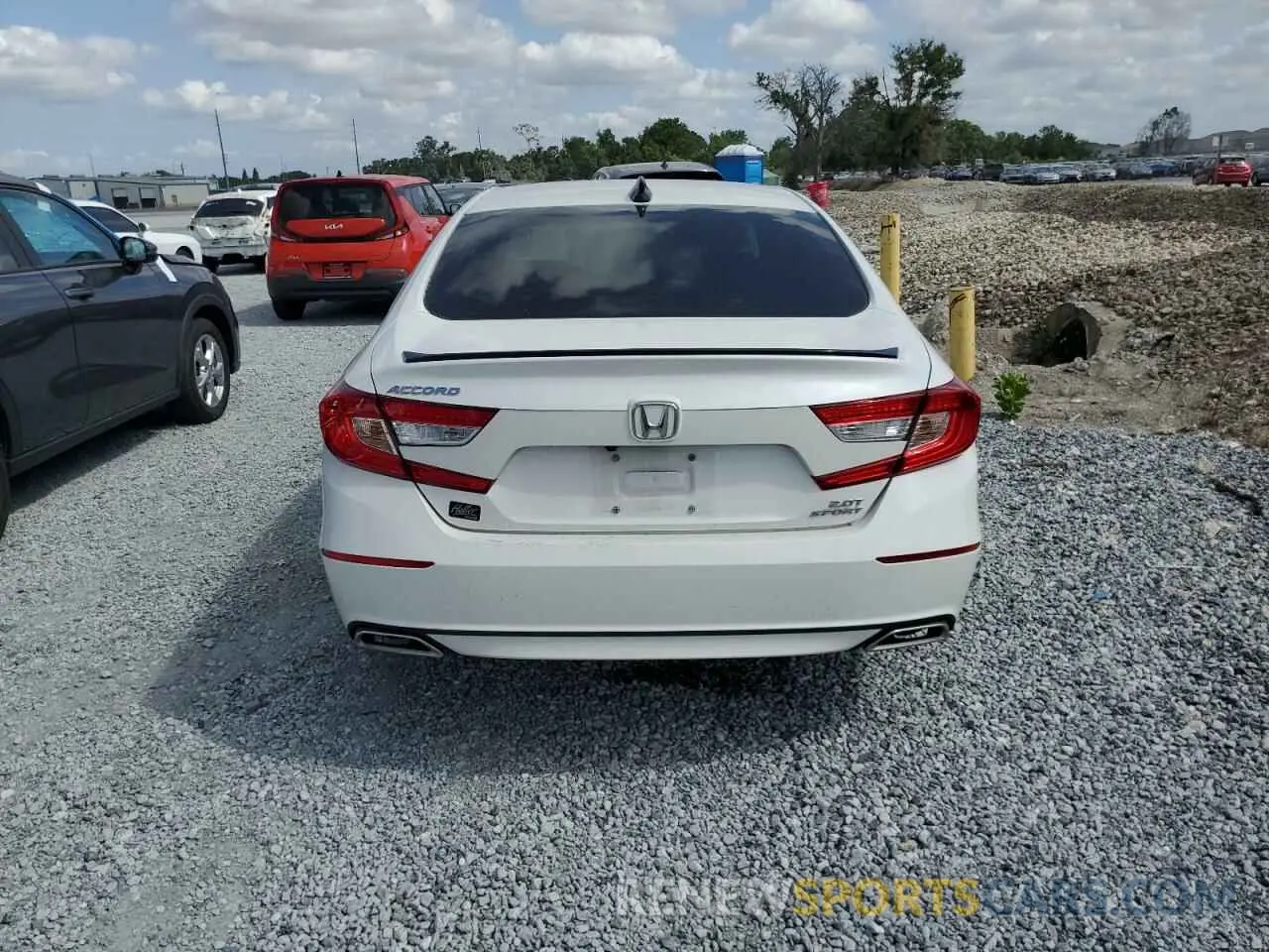 6 Photograph of a damaged car 1HGCV2F39NA012209 HONDA ACCORD 2022