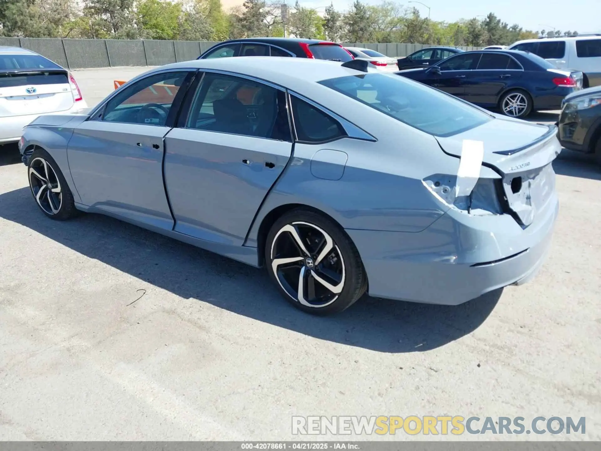 22 Photograph of a damaged car 1HGCV2F3XNA020609 HONDA ACCORD 2022