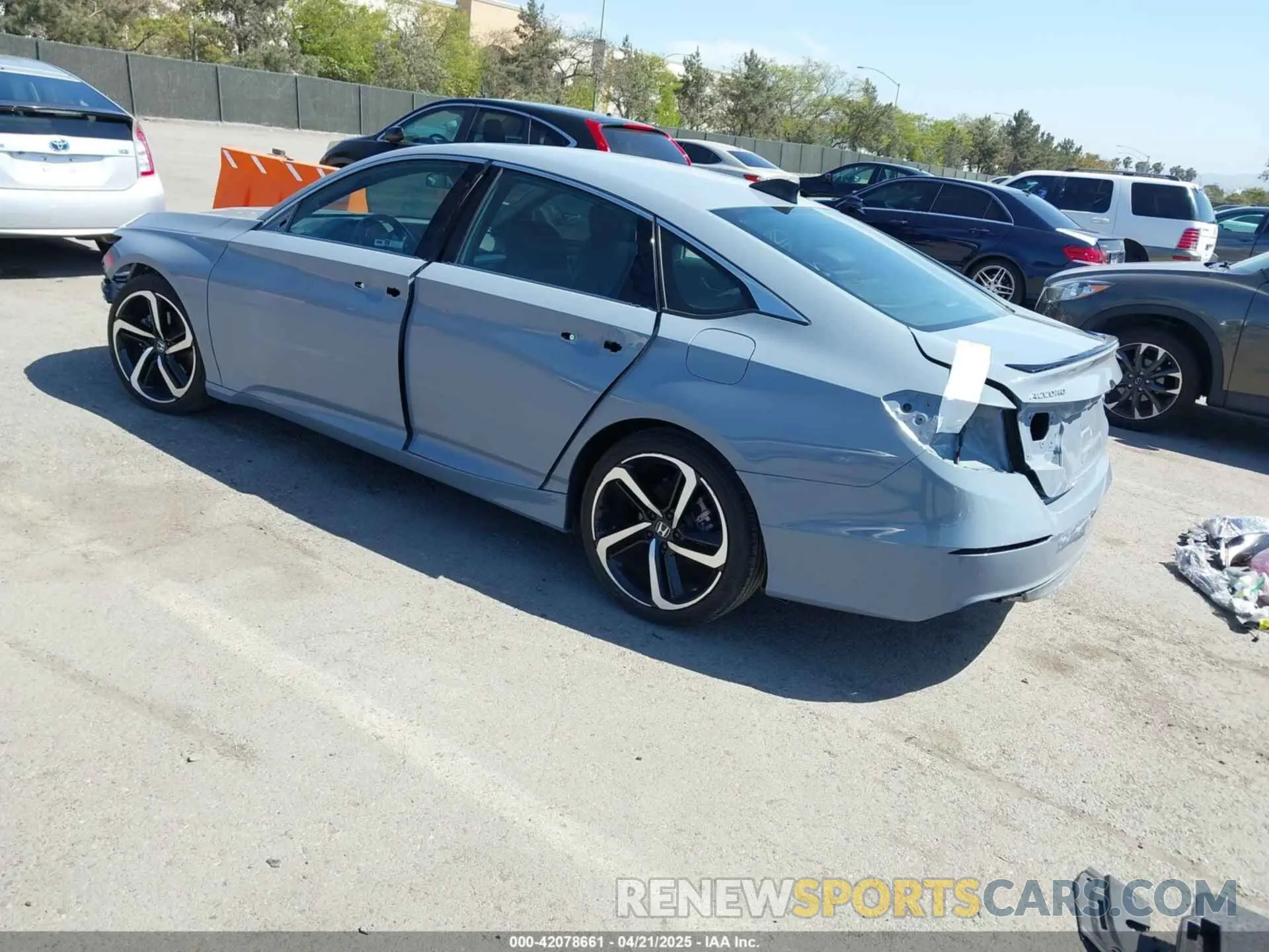 3 Photograph of a damaged car 1HGCV2F3XNA020609 HONDA ACCORD 2022