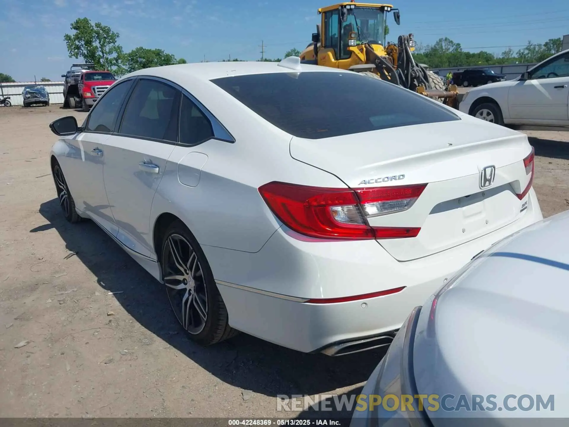 3 Photograph of a damaged car 1HGCV2F92NA003629 HONDA ACCORD 2022