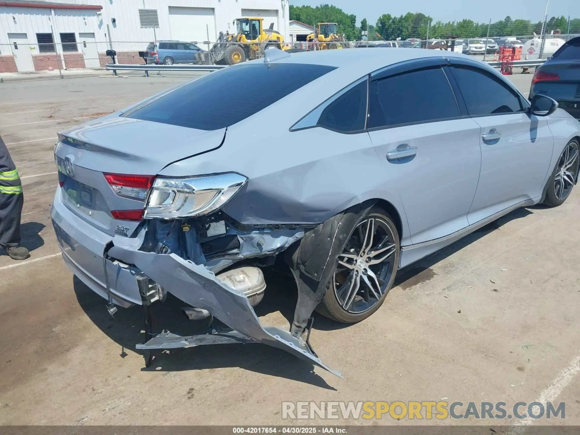 4 Photograph of a damaged car 1HGCV2F93NA011528 HONDA ACCORD 2022