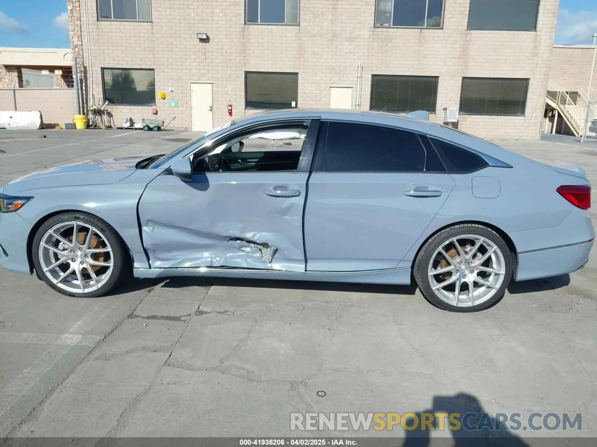 13 Photograph of a damaged car 1HGCV2F94NA002501 HONDA ACCORD 2022