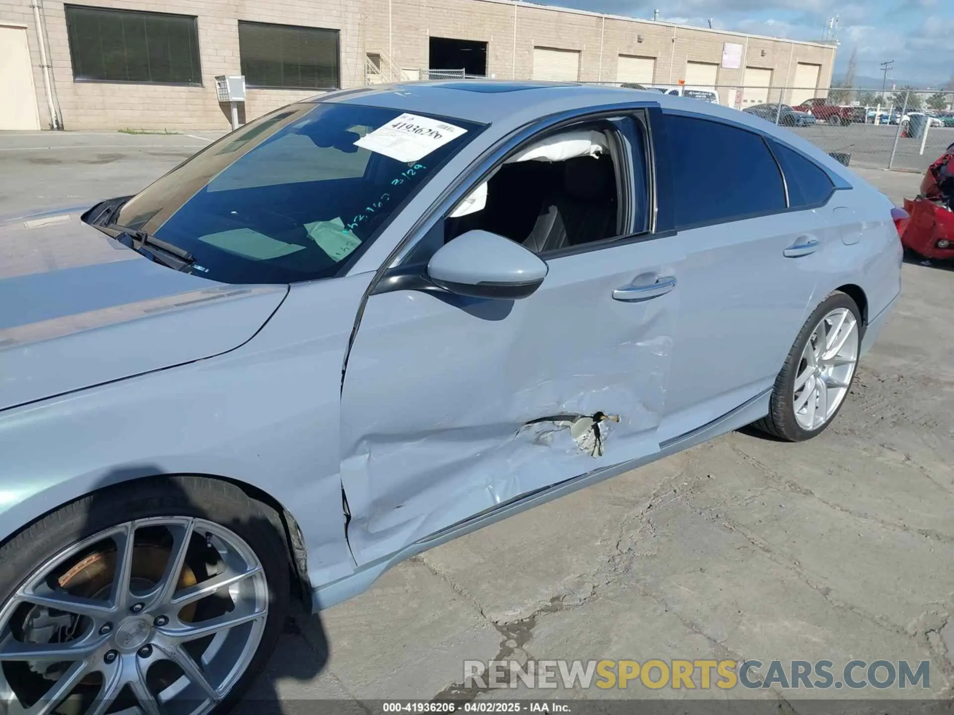 6 Photograph of a damaged car 1HGCV2F94NA002501 HONDA ACCORD 2022