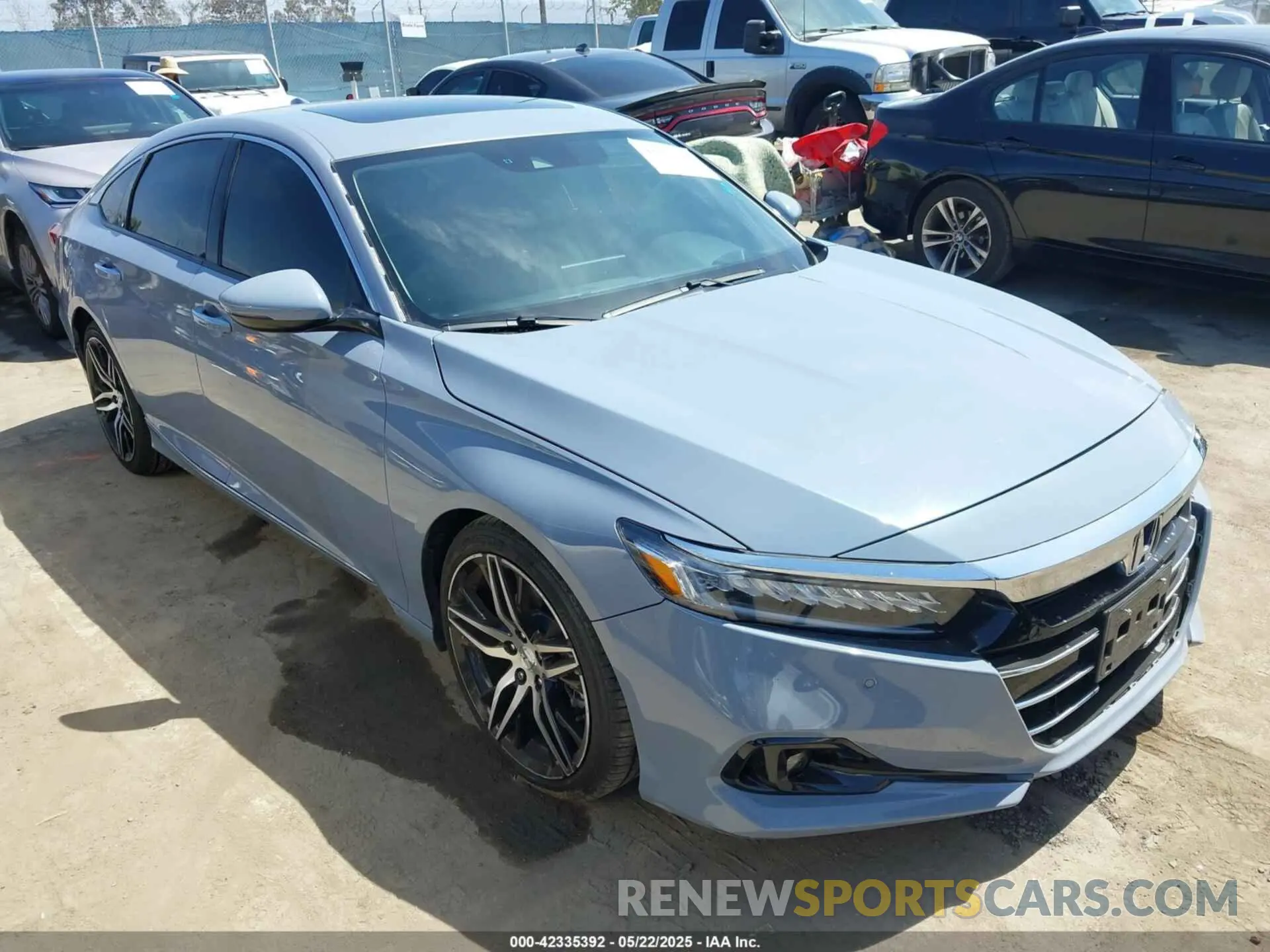 1 Photograph of a damaged car 1HGCV2F95NA008324 HONDA ACCORD 2022