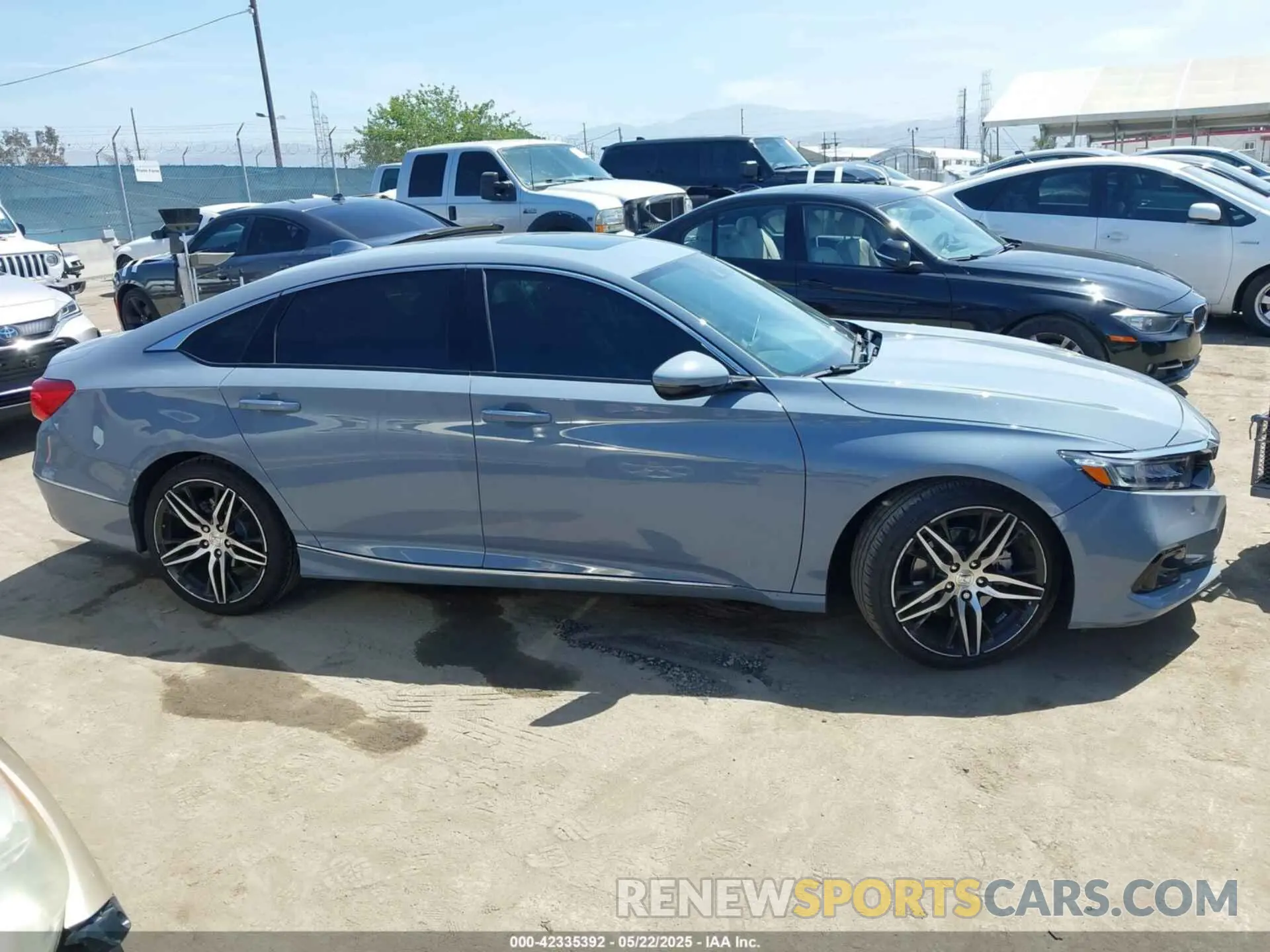 14 Photograph of a damaged car 1HGCV2F95NA008324 HONDA ACCORD 2022