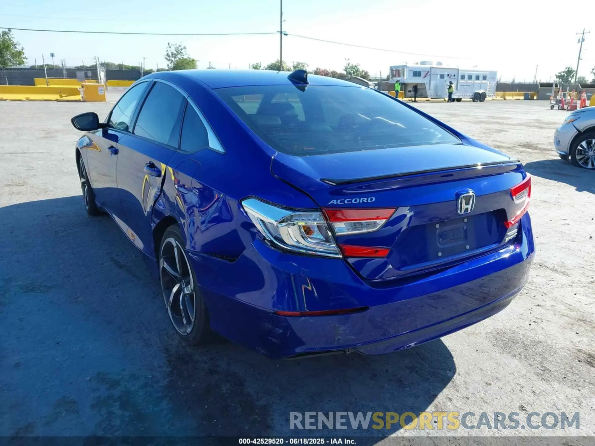 6 Photograph of a damaged car 1HGCV3F20NA039022 HONDA ACCORD 2022