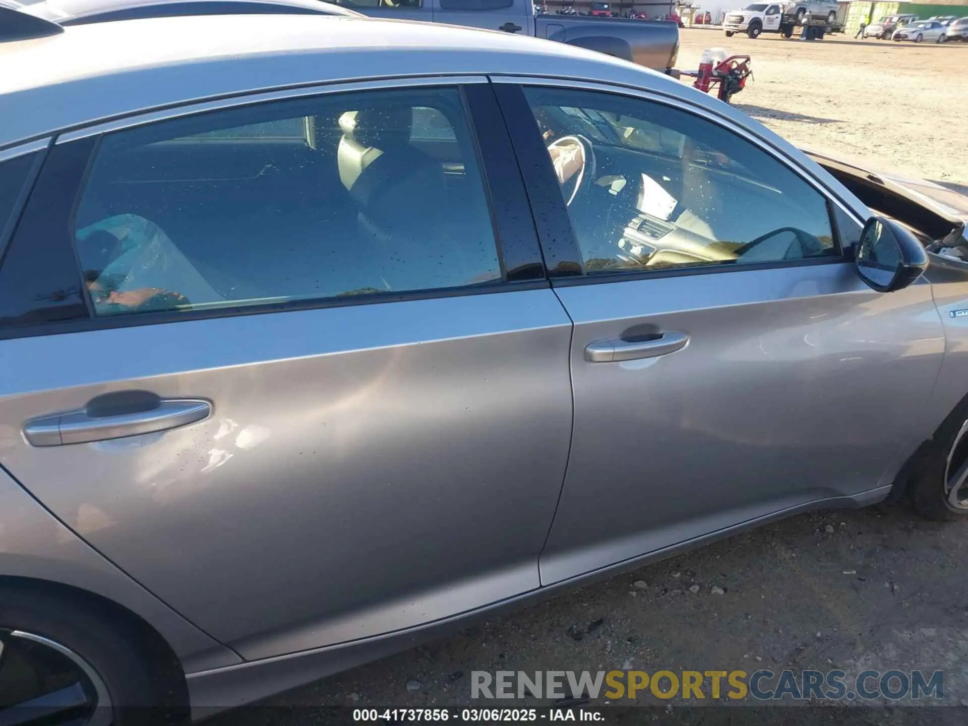 13 Photograph of a damaged car 1HGCV3F20NA046505 HONDA ACCORD 2022