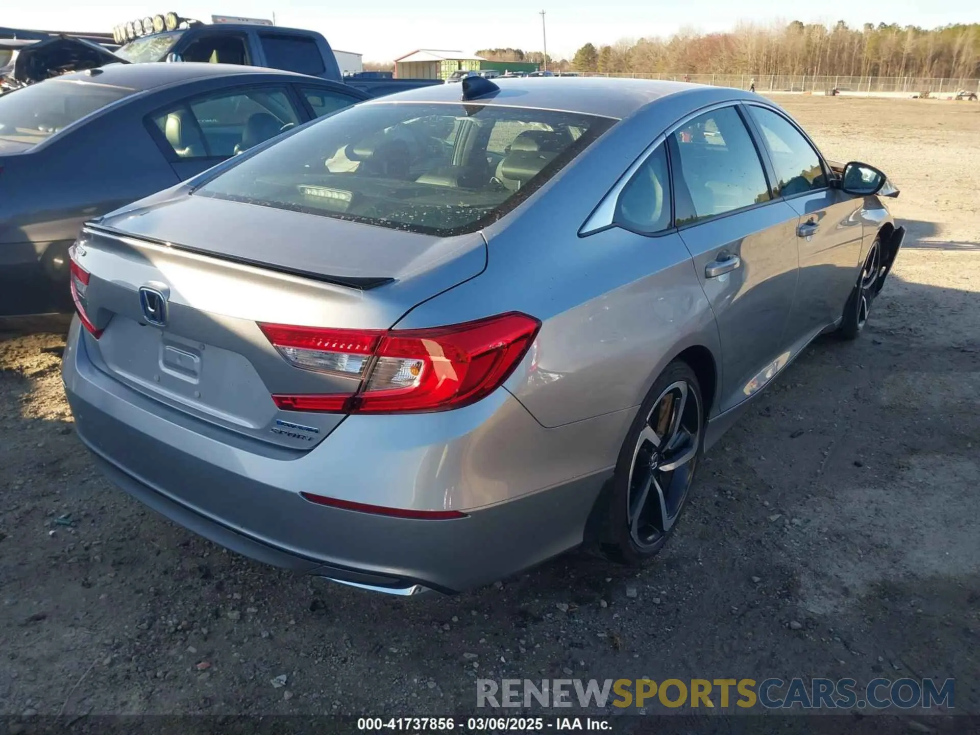4 Photograph of a damaged car 1HGCV3F20NA046505 HONDA ACCORD 2022