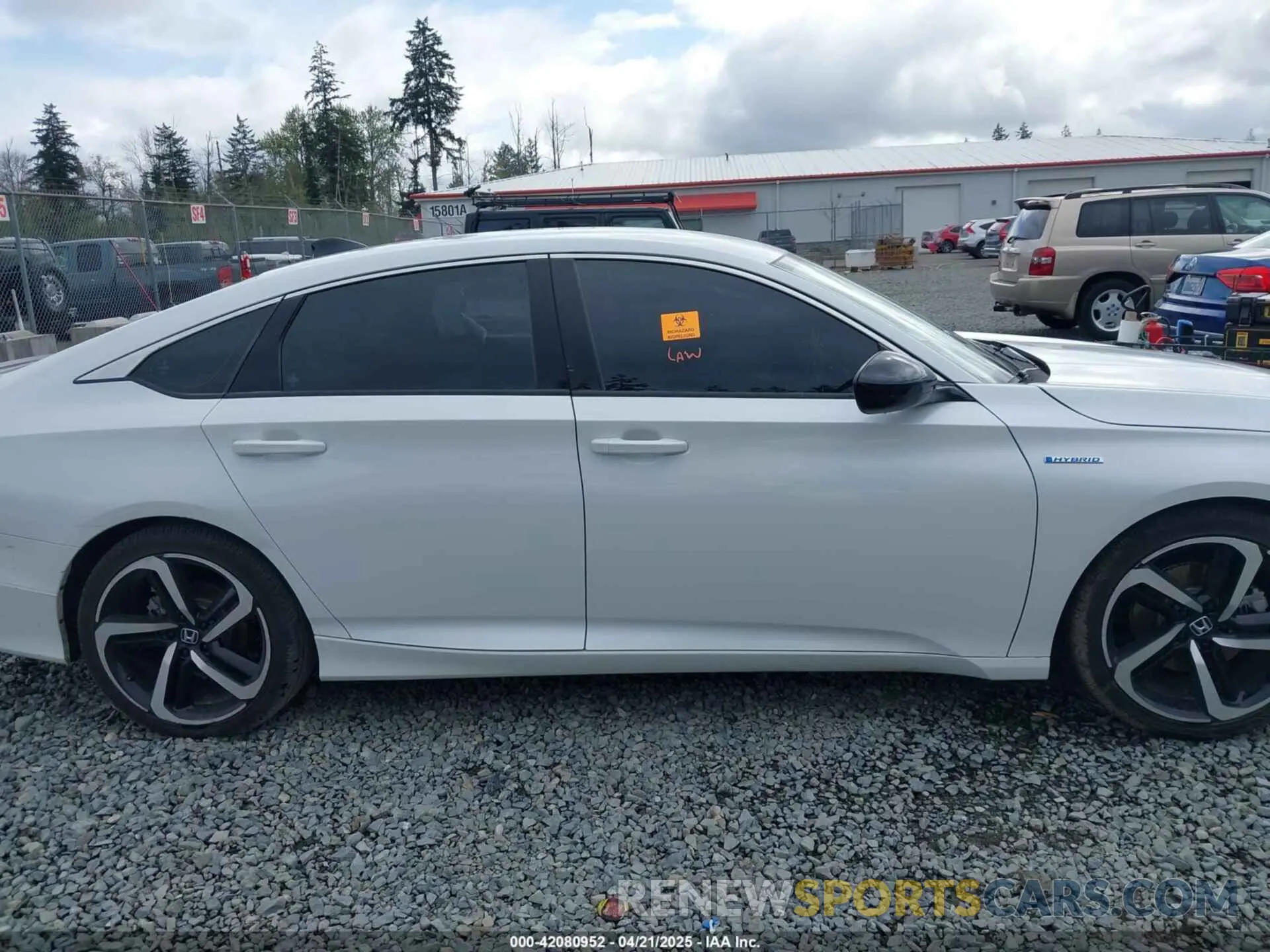 12 Photograph of a damaged car 1HGCV3F20NA047685 HONDA ACCORD 2022