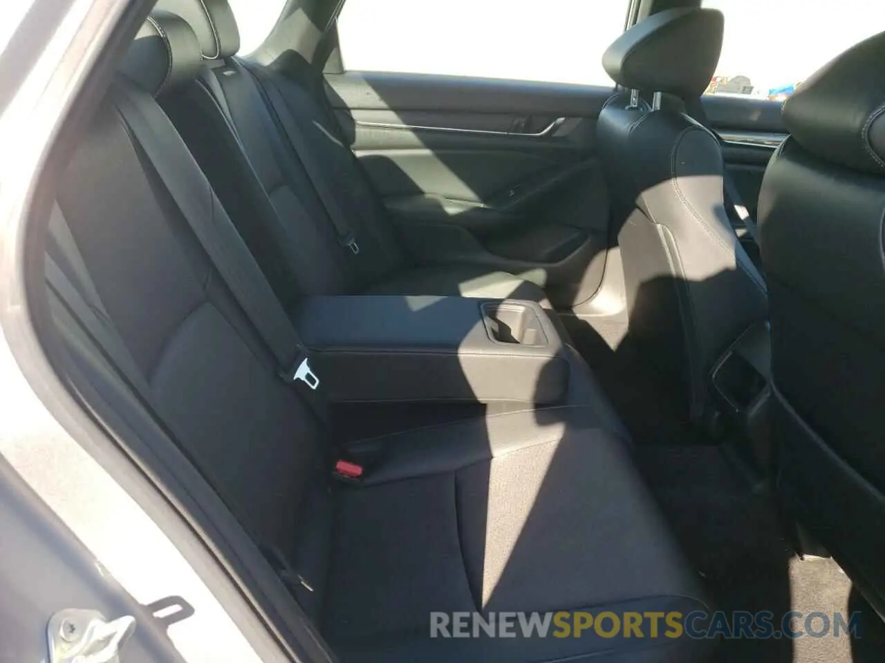10 Photograph of a damaged car 1HGCV3F21NA014596 HONDA ACCORD 2022