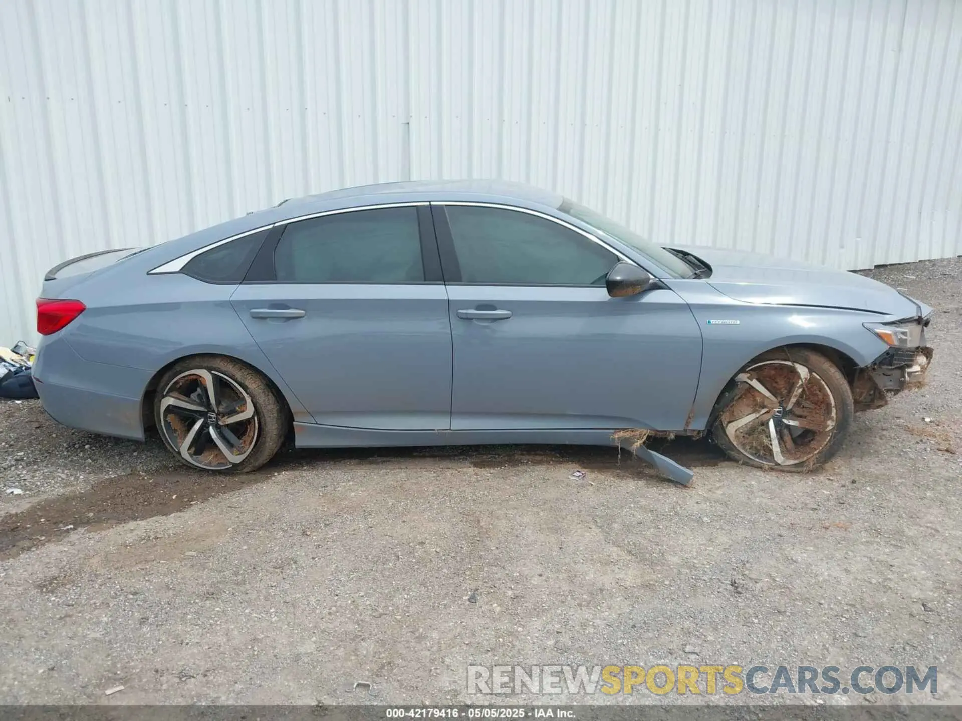 13 Photograph of a damaged car 1HGCV3F21NA038073 HONDA ACCORD 2022
