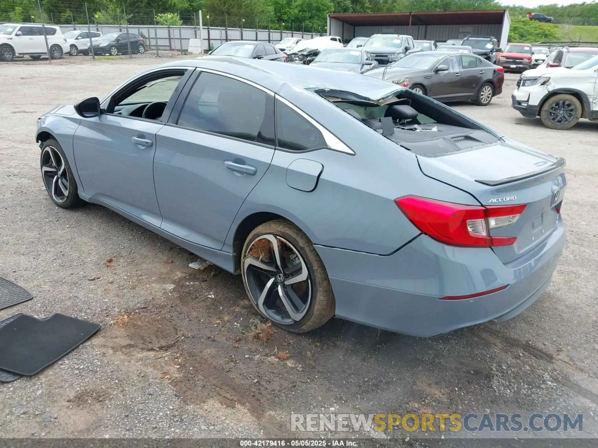 3 Photograph of a damaged car 1HGCV3F21NA038073 HONDA ACCORD 2022