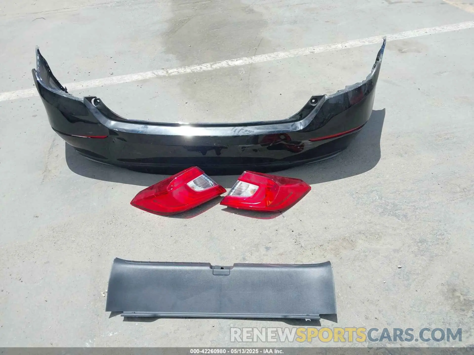 12 Photograph of a damaged car 1HGCV3F21NA040826 HONDA ACCORD 2022
