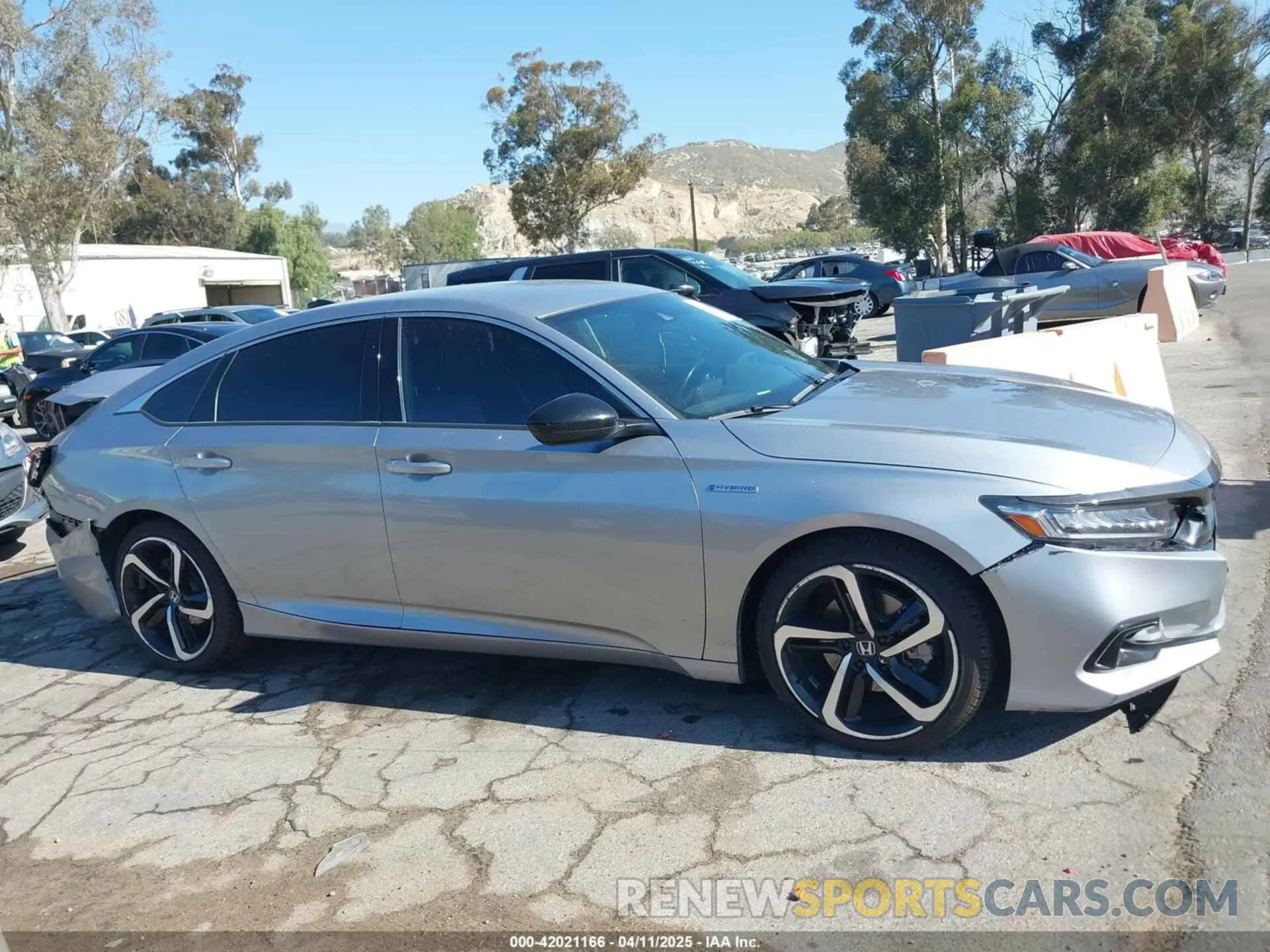 13 Photograph of a damaged car 1HGCV3F22NA019242 HONDA ACCORD 2022