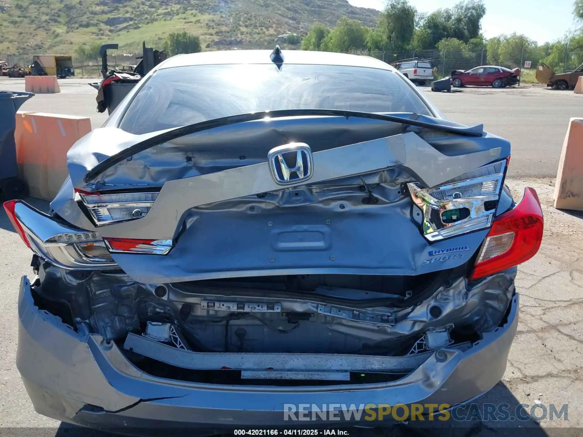 16 Photograph of a damaged car 1HGCV3F22NA019242 HONDA ACCORD 2022