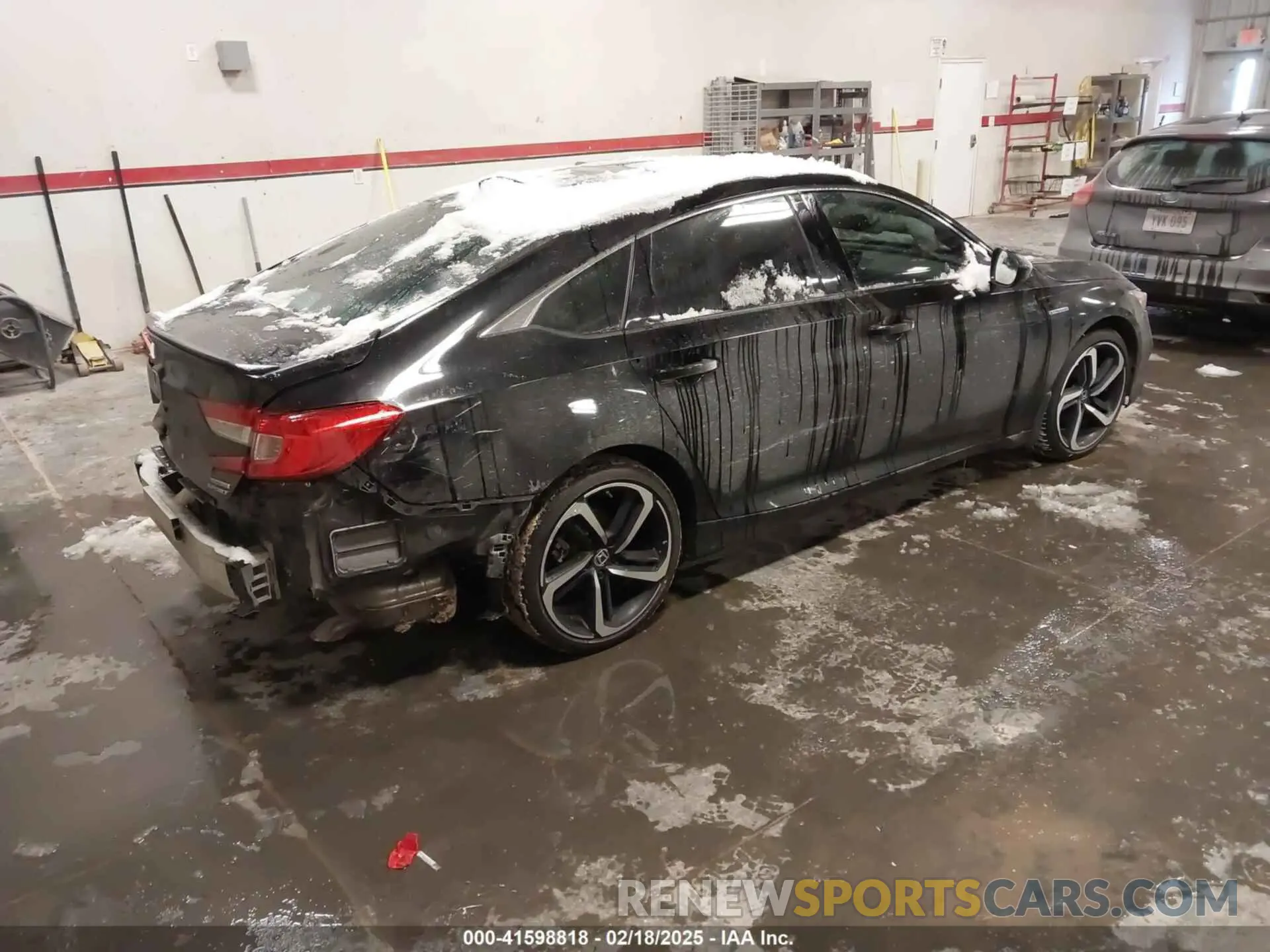 4 Photograph of a damaged car 1HGCV3F22NA036400 HONDA ACCORD 2022