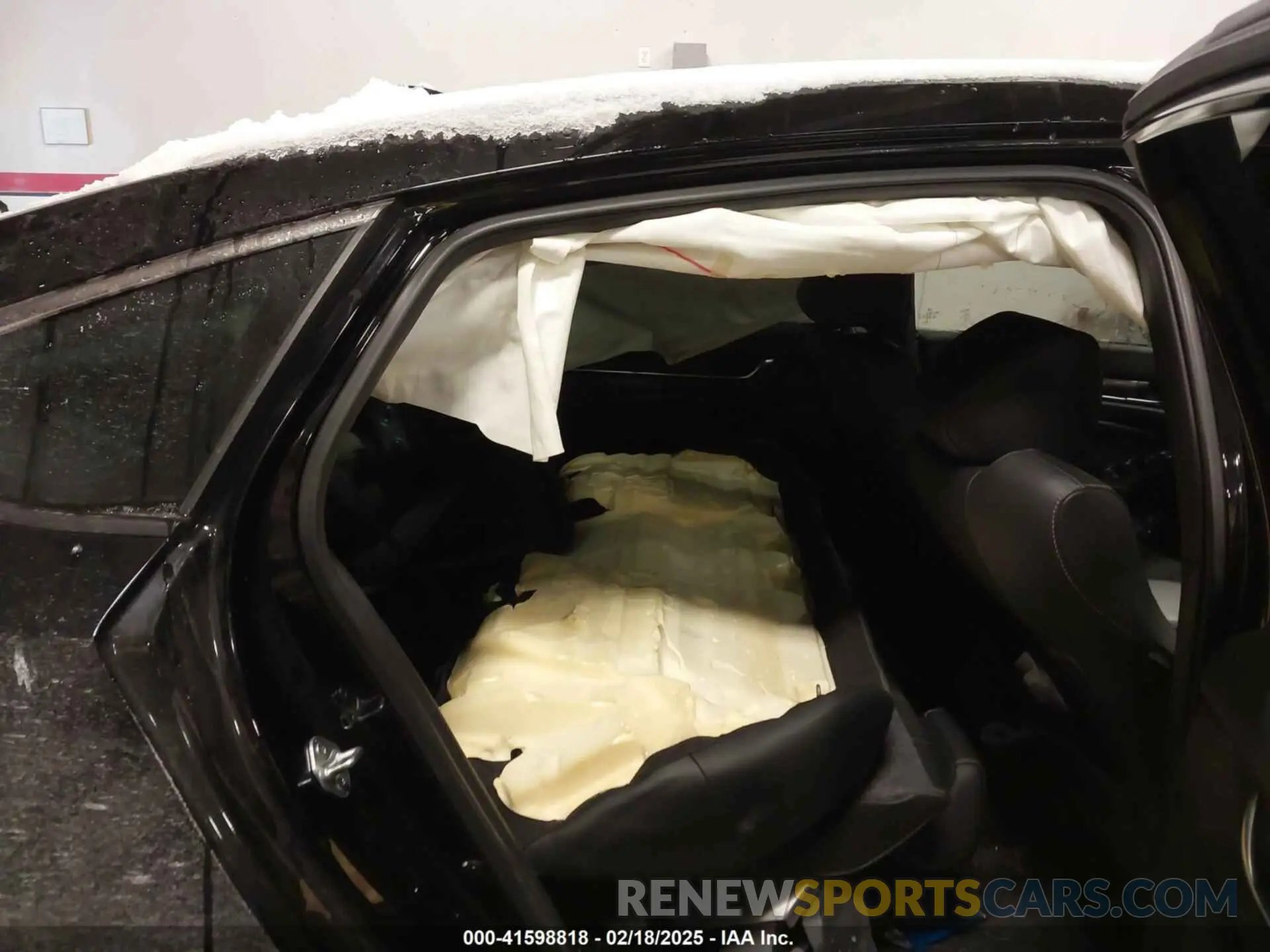 8 Photograph of a damaged car 1HGCV3F22NA036400 HONDA ACCORD 2022