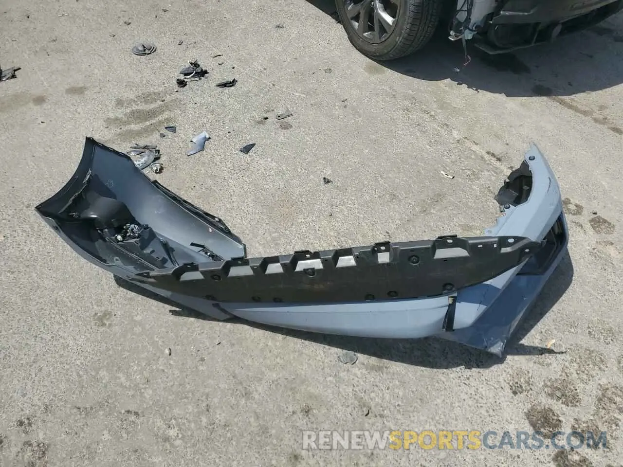 12 Photograph of a damaged car 1HGCV3F22NA039622 HONDA ACCORD 2022