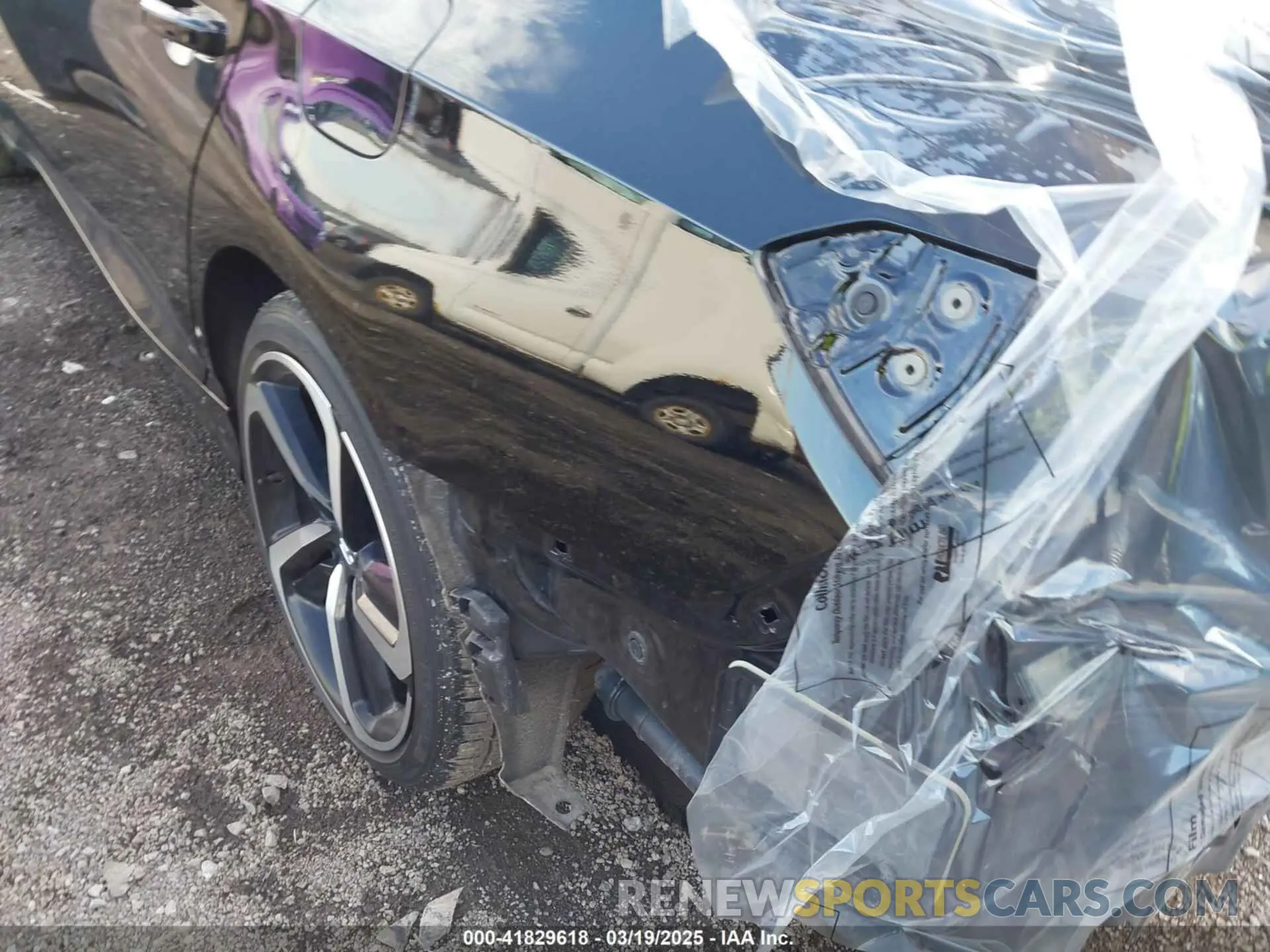 17 Photograph of a damaged car 1HGCV3F23NA028323 HONDA ACCORD 2022