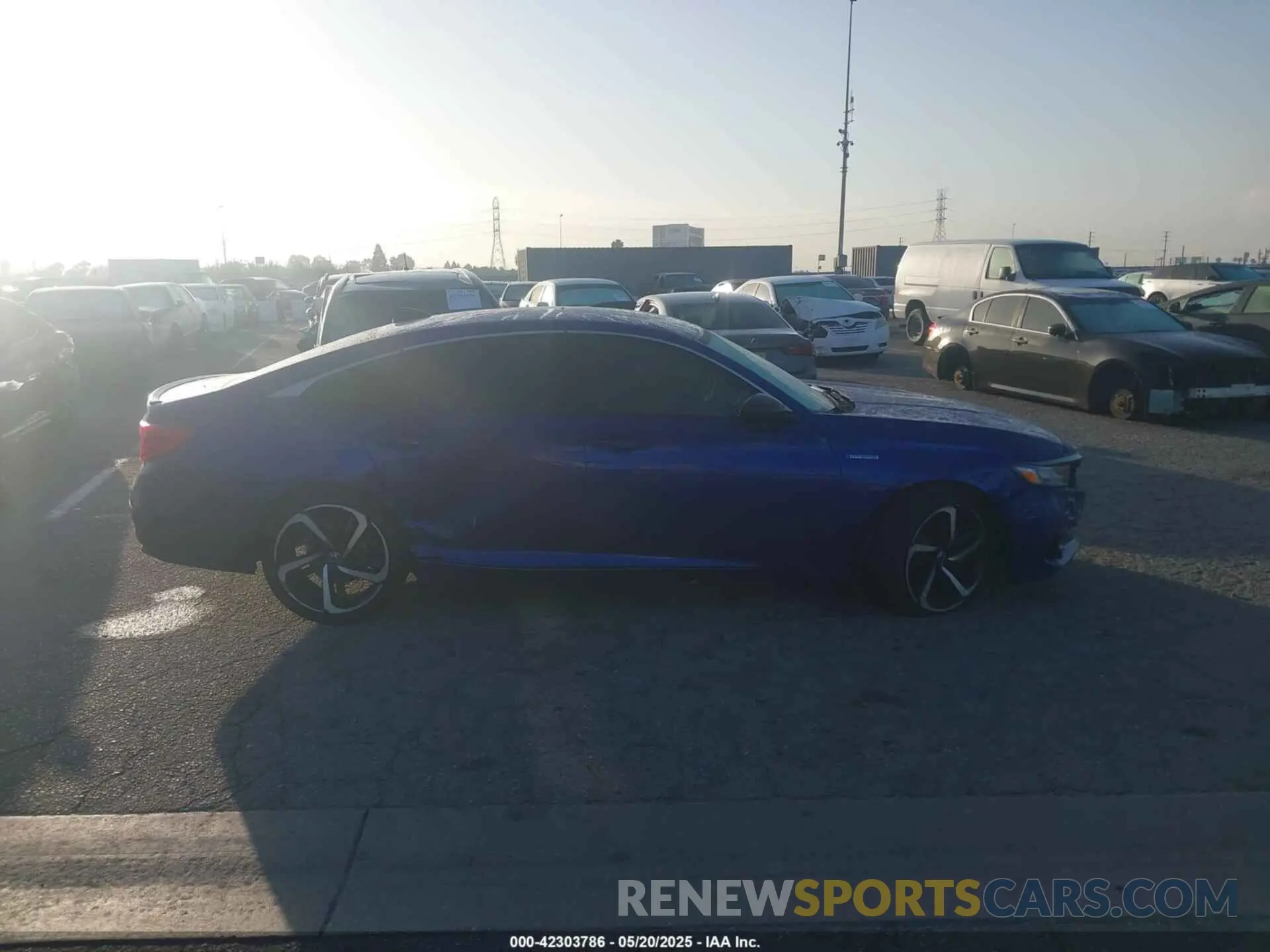 12 Photograph of a damaged car 1HGCV3F23NA038494 HONDA ACCORD 2022
