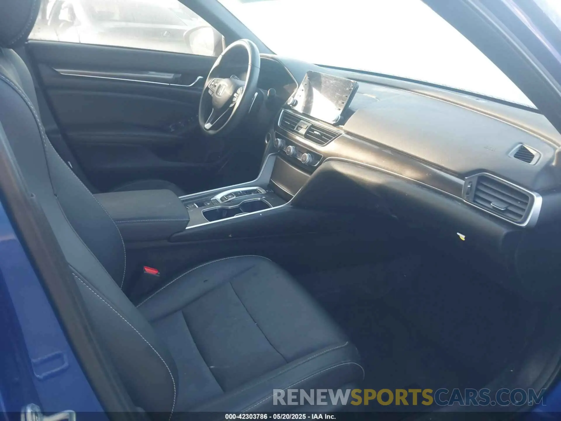 5 Photograph of a damaged car 1HGCV3F23NA038494 HONDA ACCORD 2022