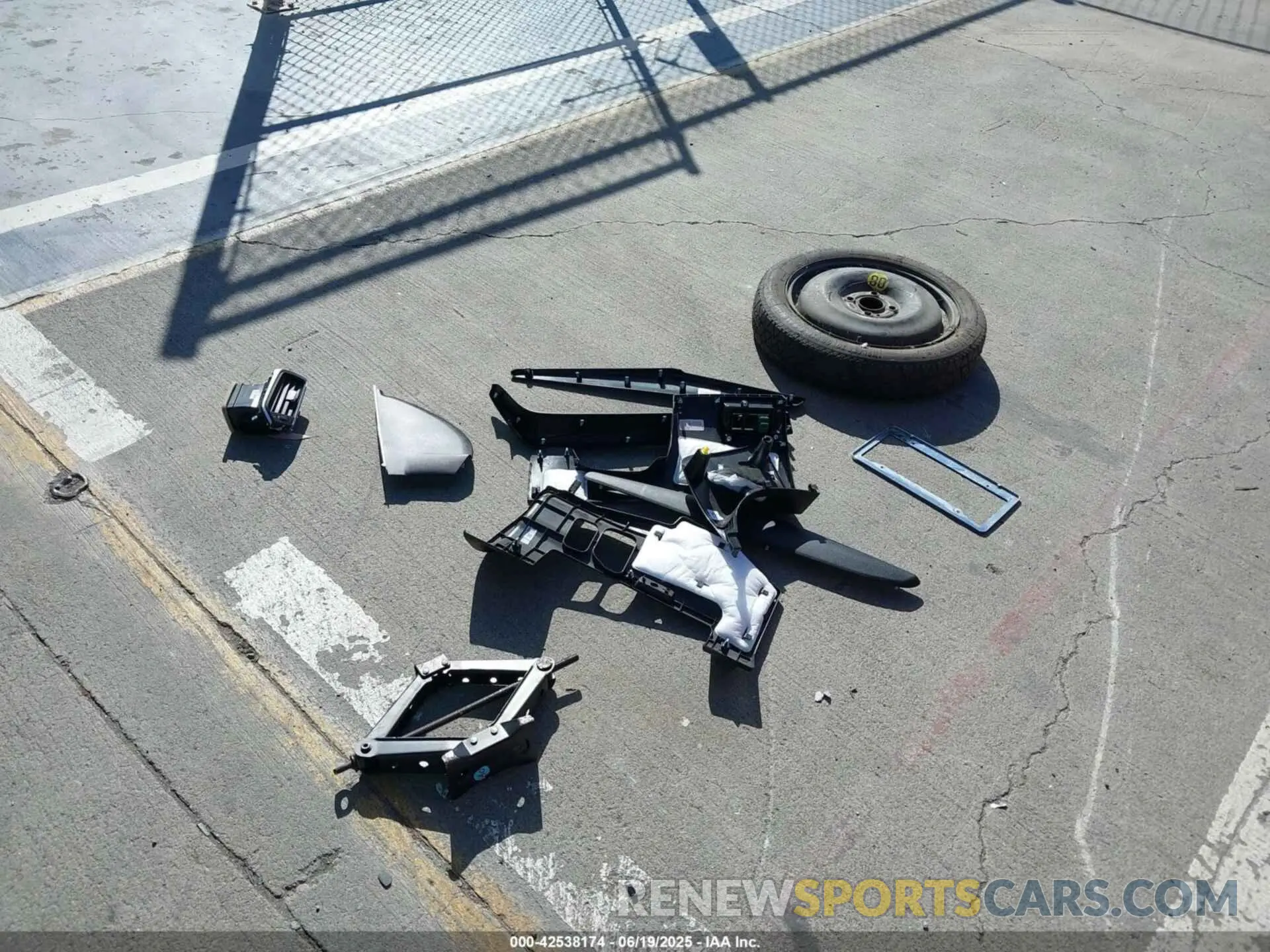 11 Photograph of a damaged car 1HGCV3F24NA022269 HONDA ACCORD 2022