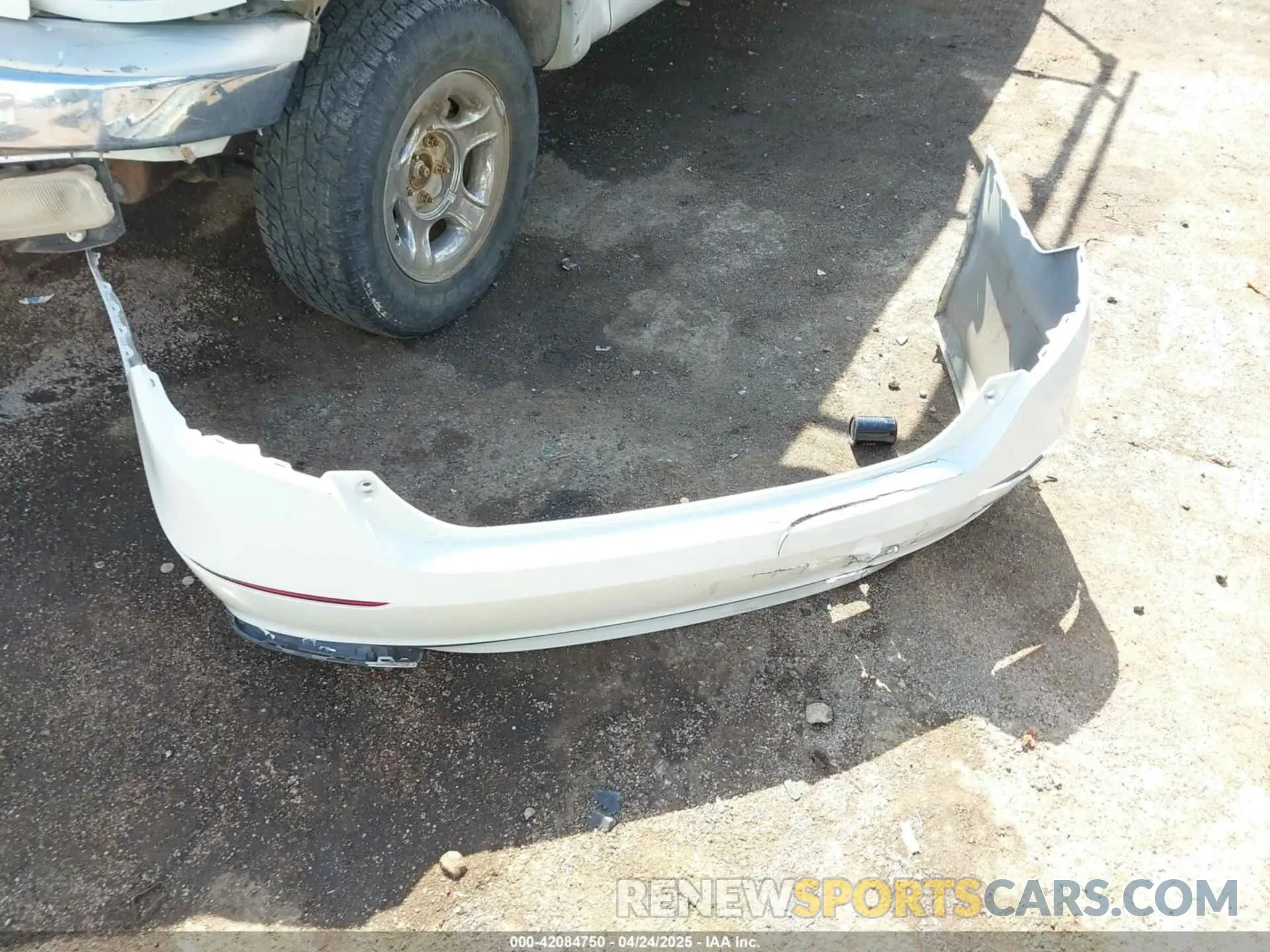 12 Photograph of a damaged car 1HGCV3F24NA032073 HONDA ACCORD 2022