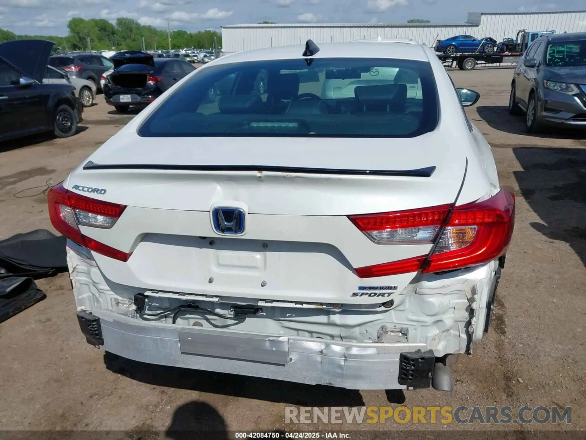 17 Photograph of a damaged car 1HGCV3F24NA032073 HONDA ACCORD 2022