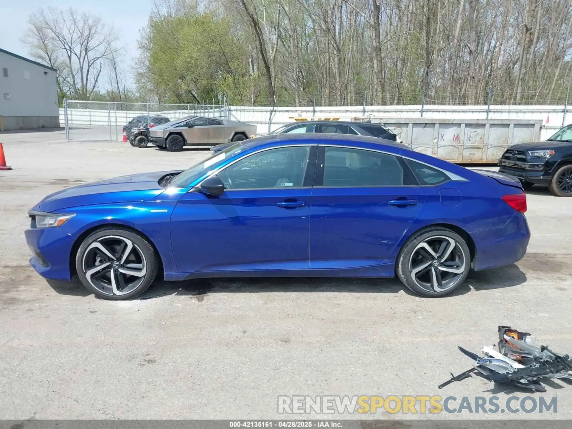 14 Photograph of a damaged car 1HGCV3F24NA032526 HONDA ACCORD 2022