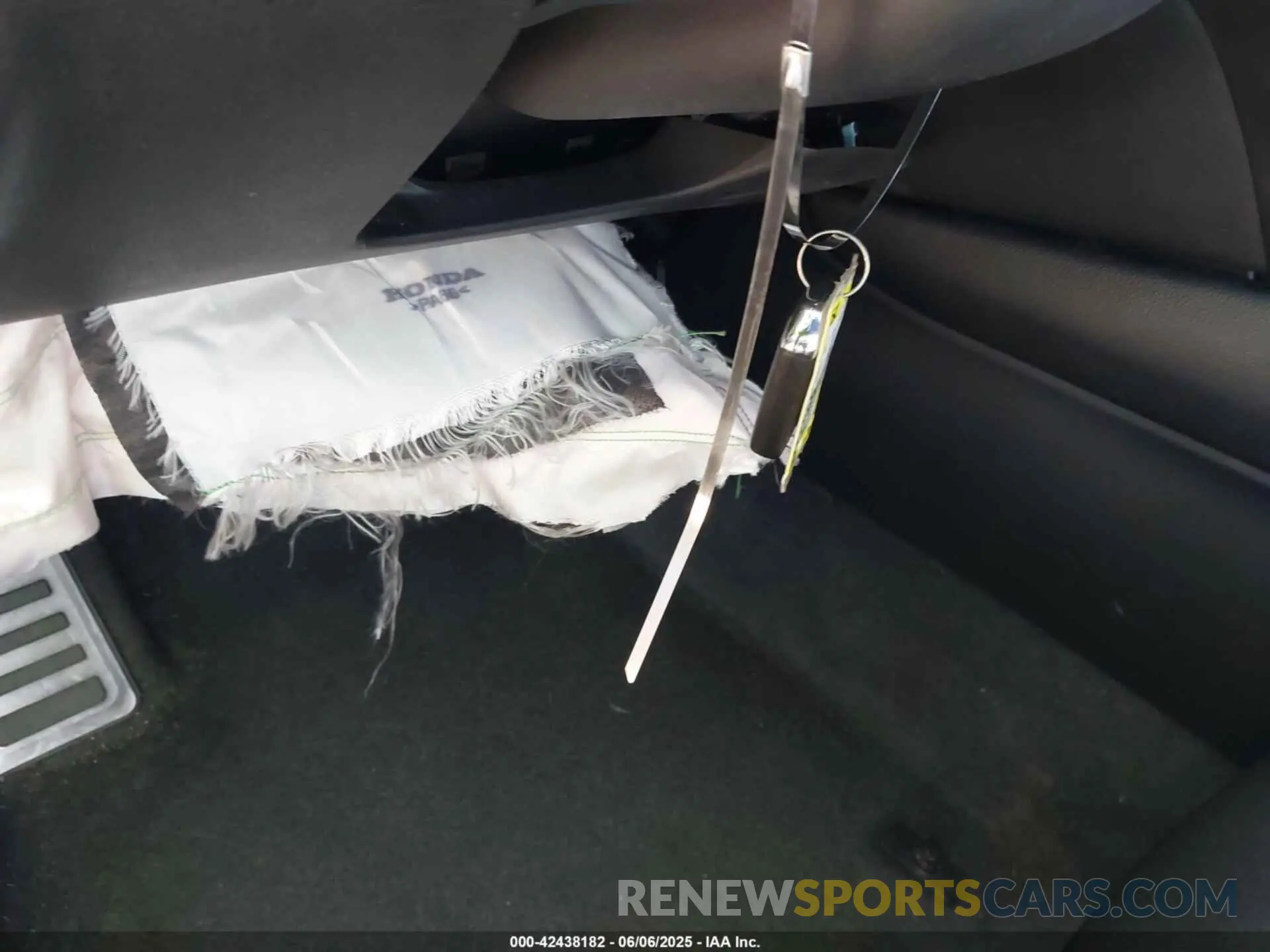 11 Photograph of a damaged car 1HGCV3F24NA037807 HONDA ACCORD 2022