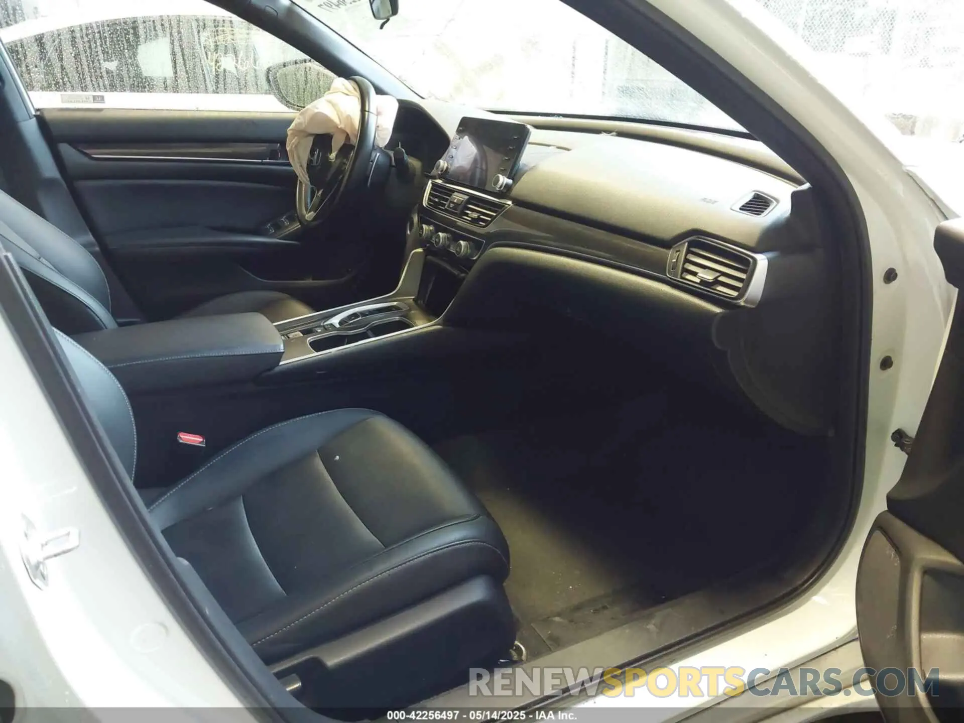 5 Photograph of a damaged car 1HGCV3F24NA038911 HONDA ACCORD 2022