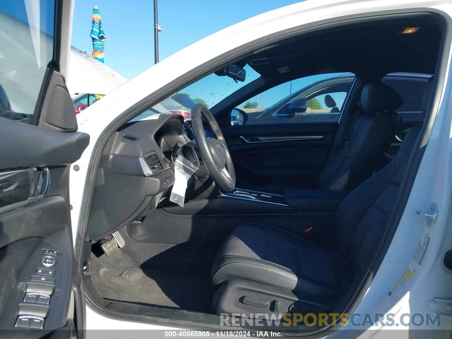 5 Photograph of a damaged car 1HGCV3F25NA020367 HONDA ACCORD 2022